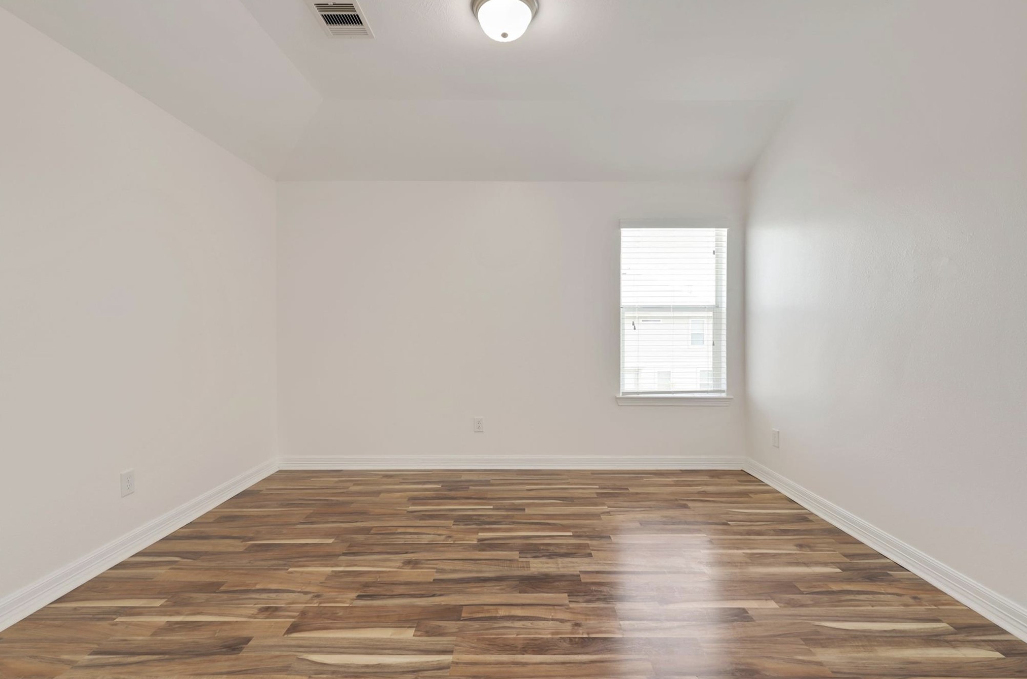 2110 Mateo Park Drive Property Photo 29