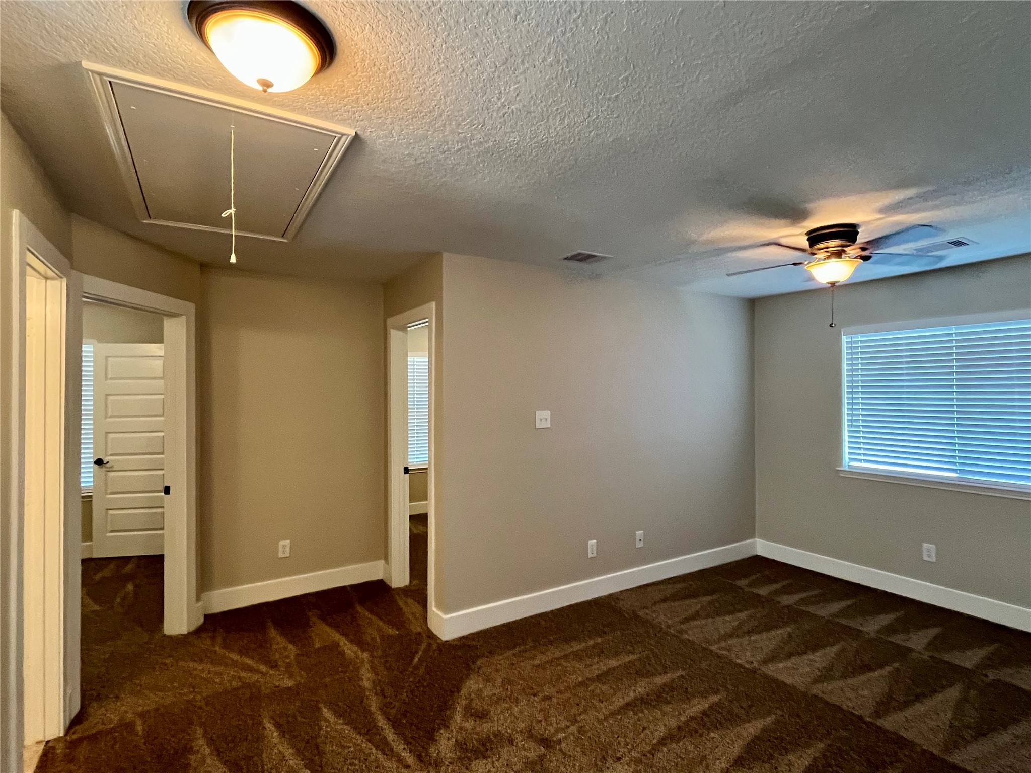3951 Town Park Lane Property Photo 10