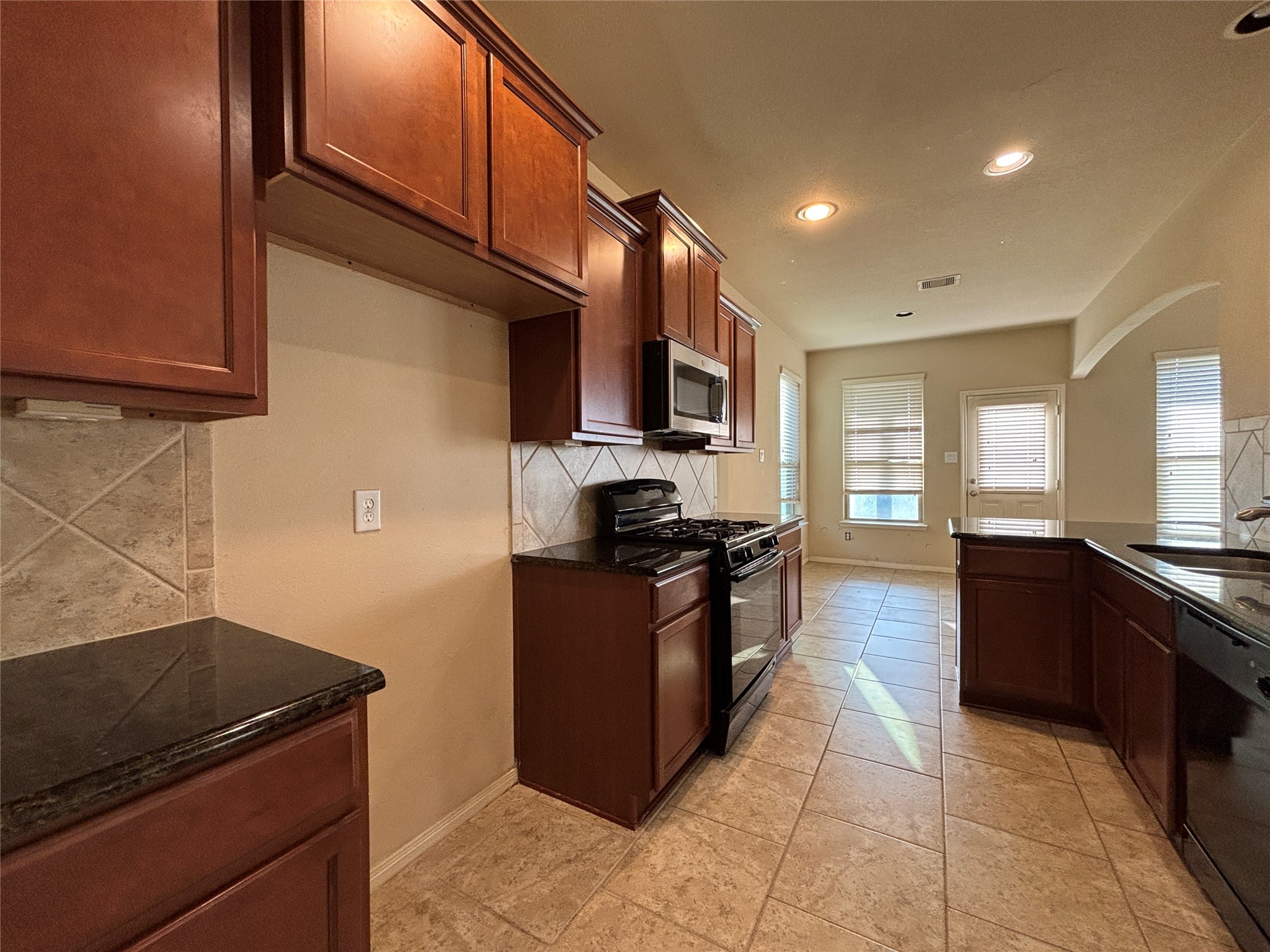 3443 Arrowhead Bay Lane Property Photo 21