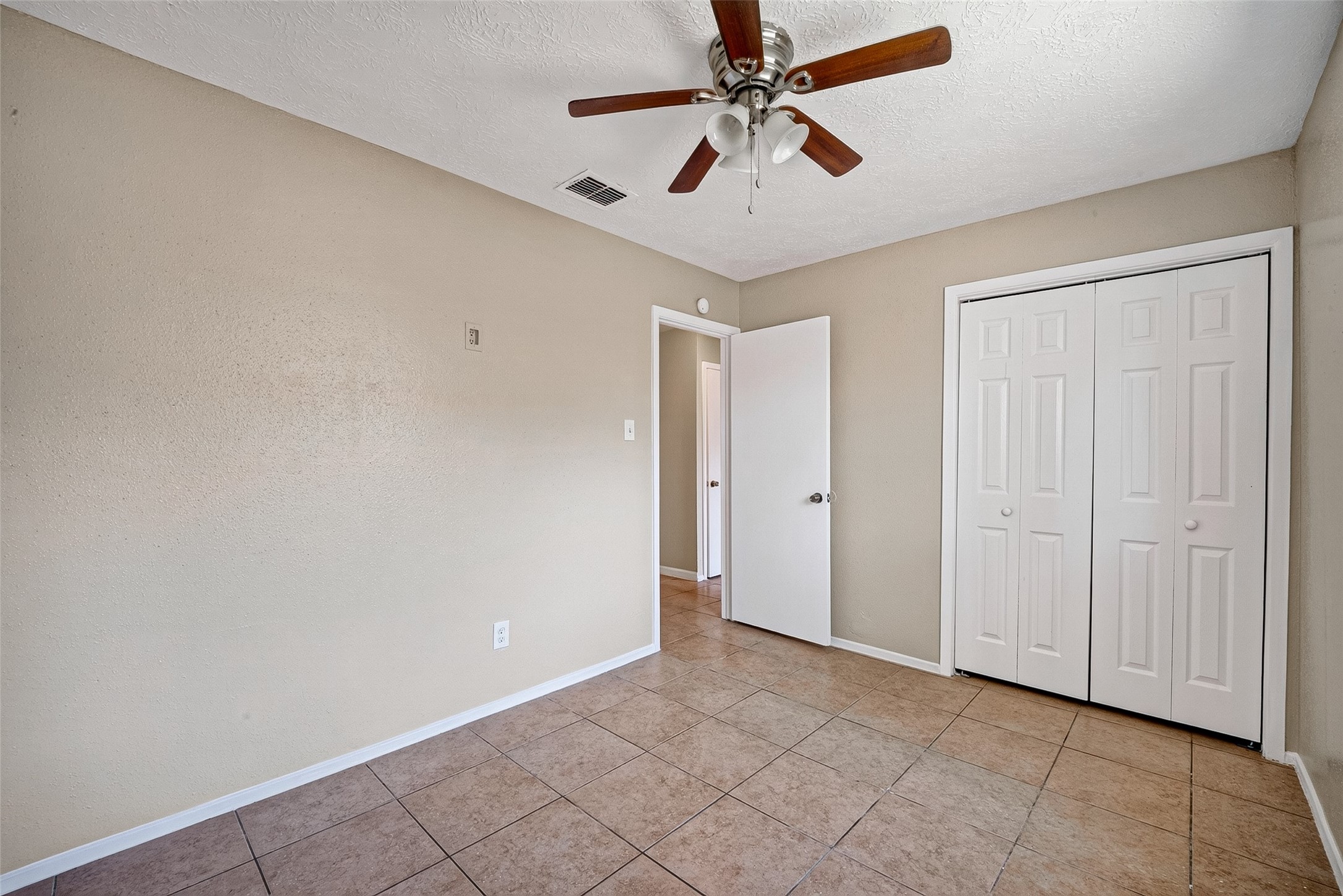 3307 Fern Rock Drive Property Photo 25
