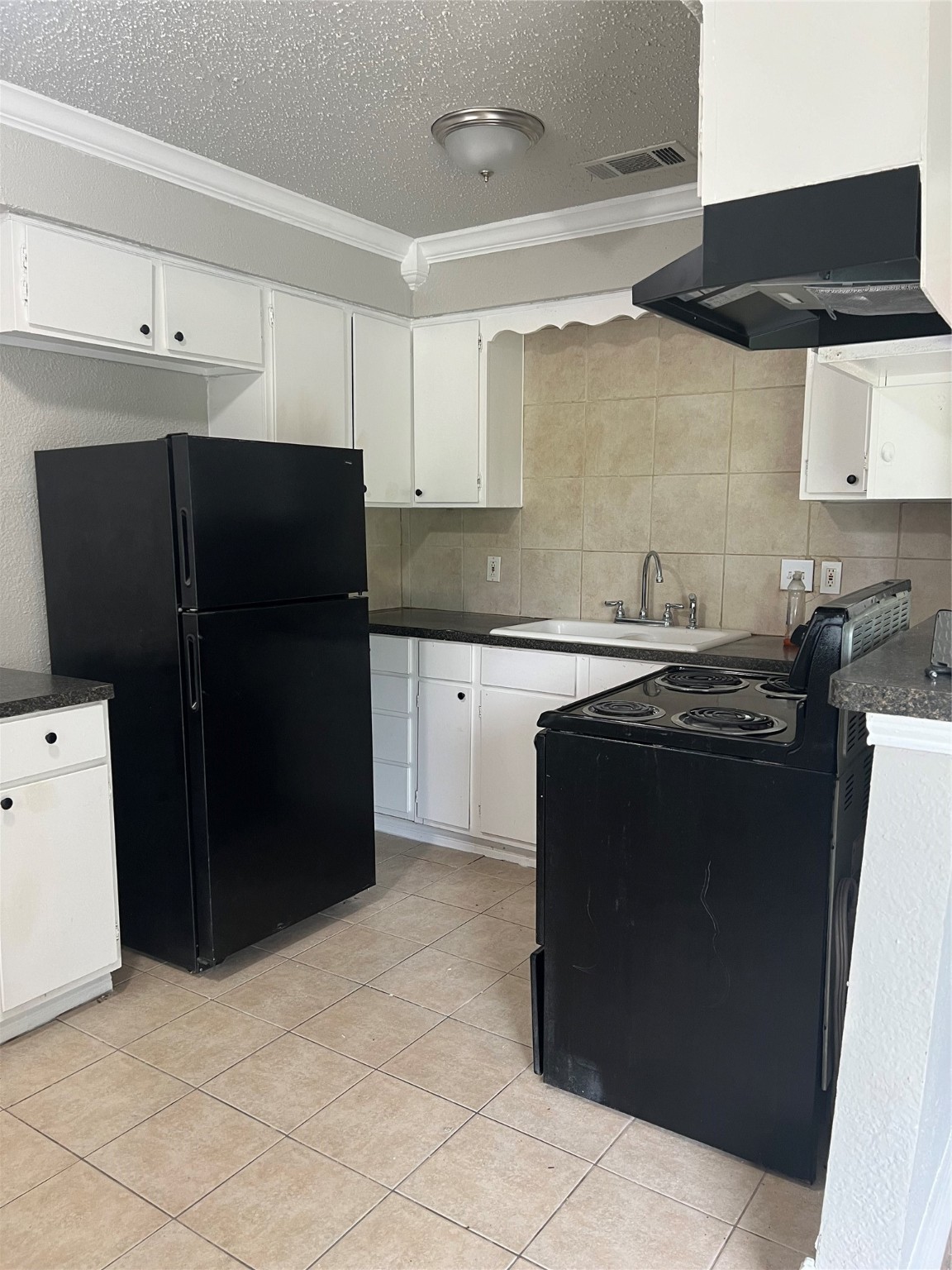 10902 Jutland Road Property Photo 6