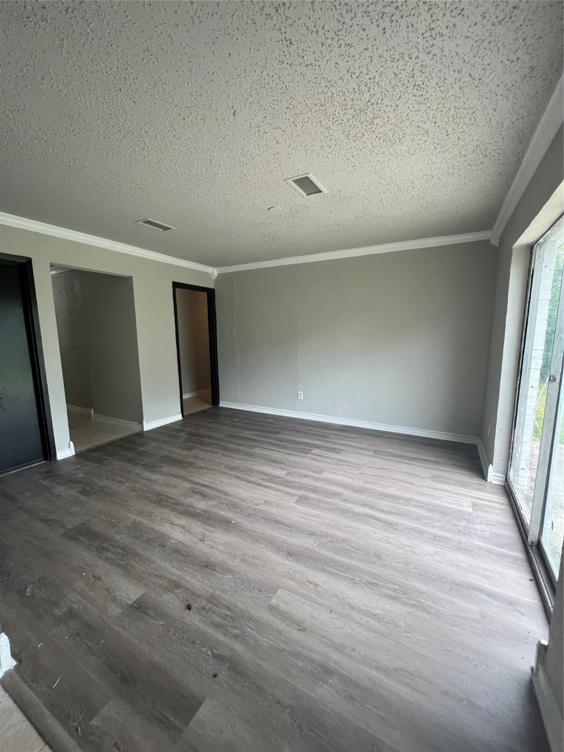 10902 Jutland Road Property Photo 8