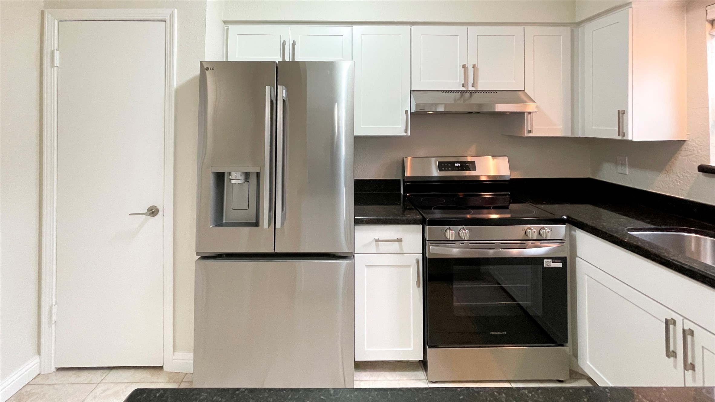 14641 Perthshire Road Property Photo 19