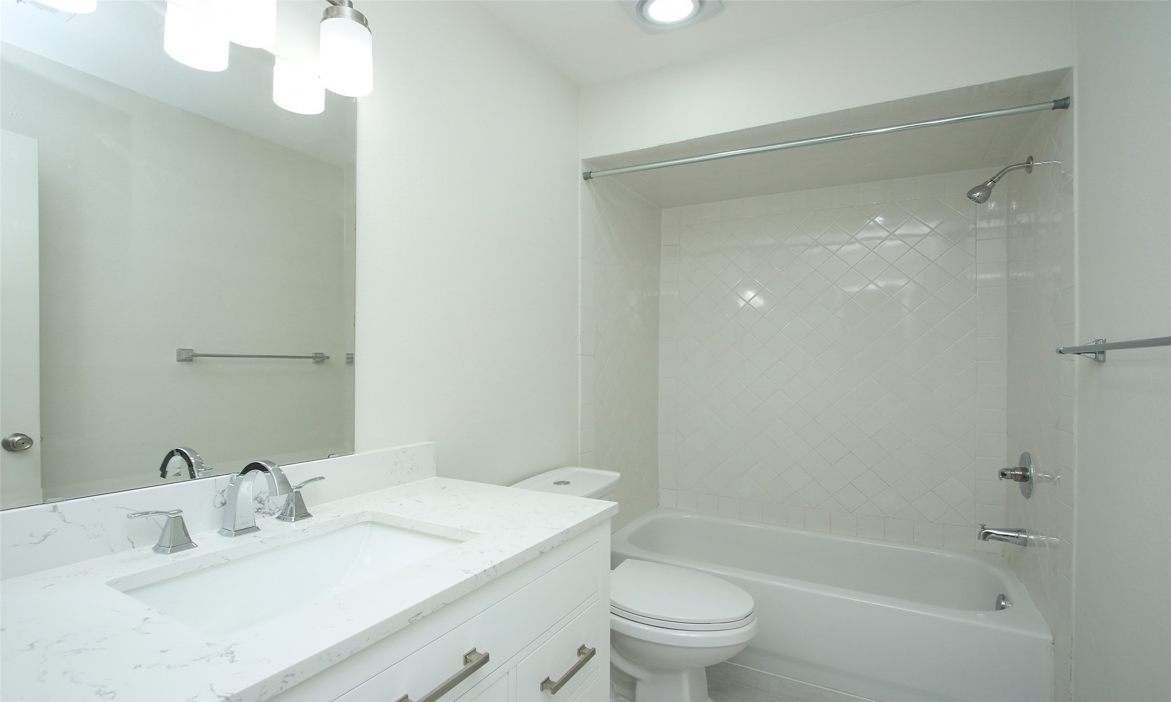 14641 Perthshire Road Property Photo 36