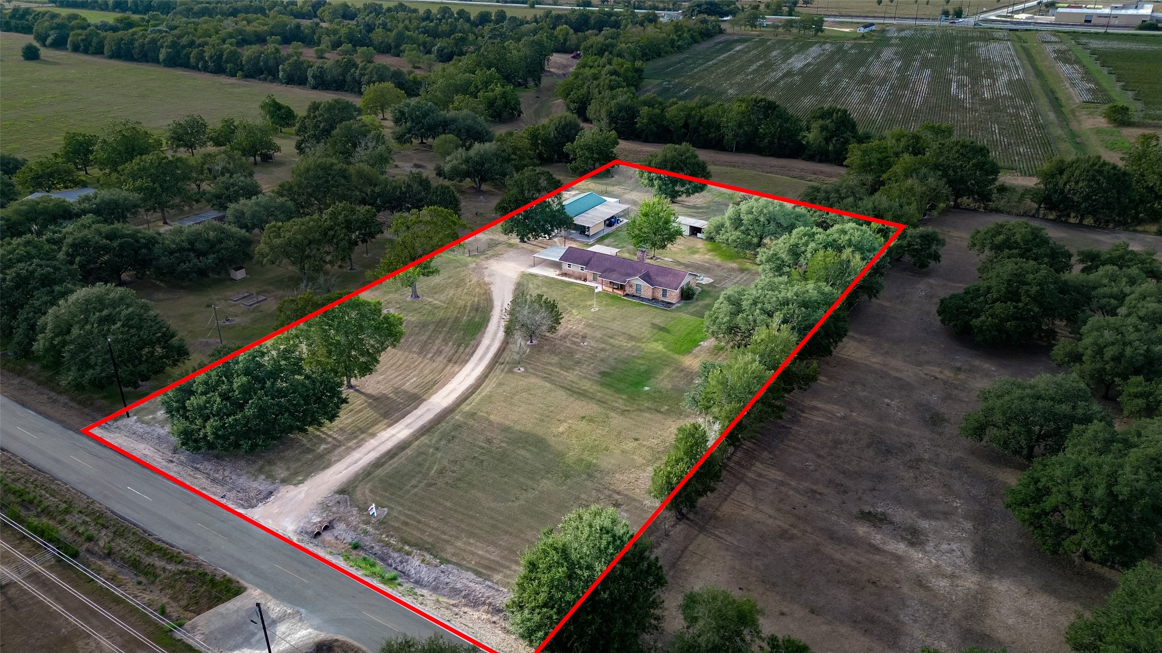 10704 Buls Road Property Photo 11