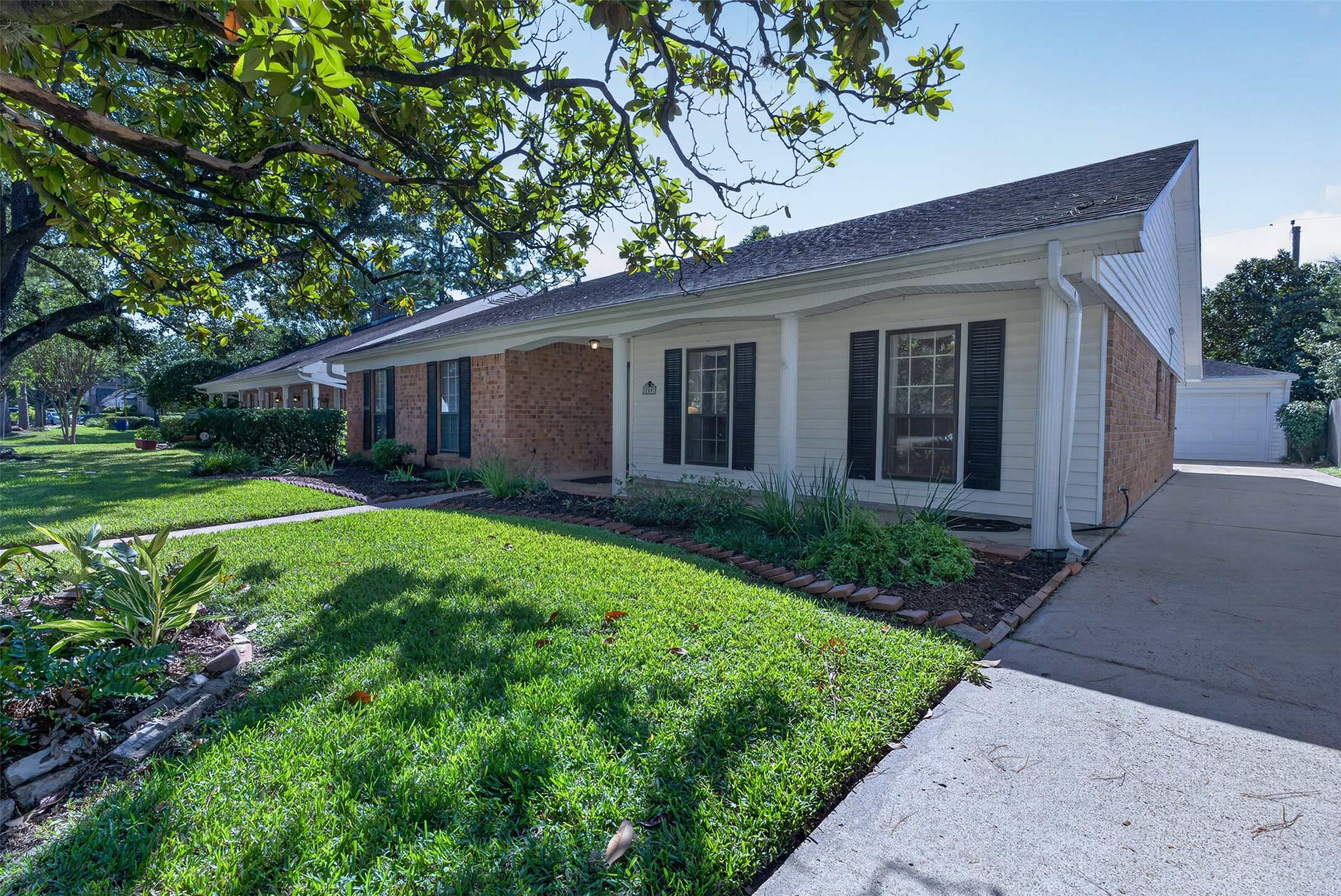 12507 Kingsride Lane Property Photo 4