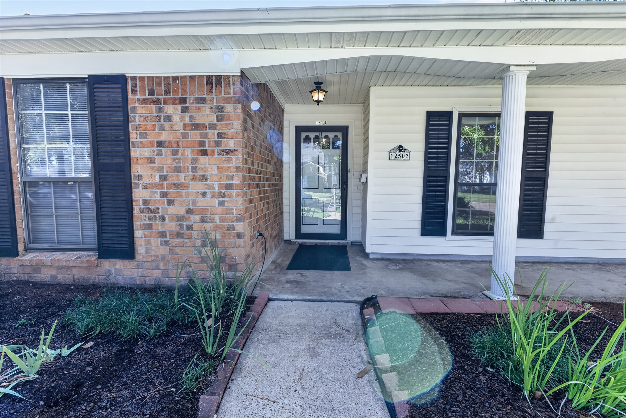 12507 Kingsride Lane Property Photo 6