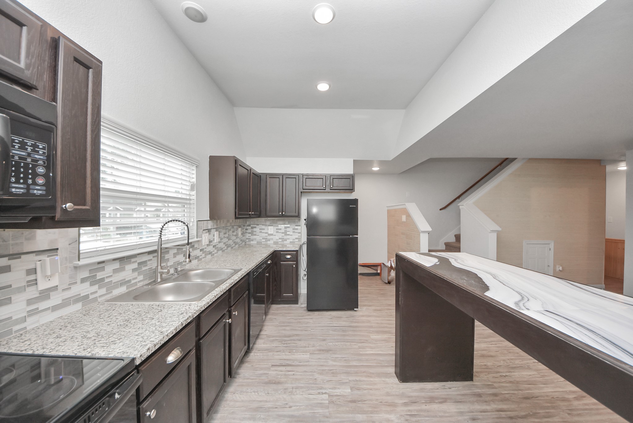 16692 E Ivanhoe Street Property Photo 3