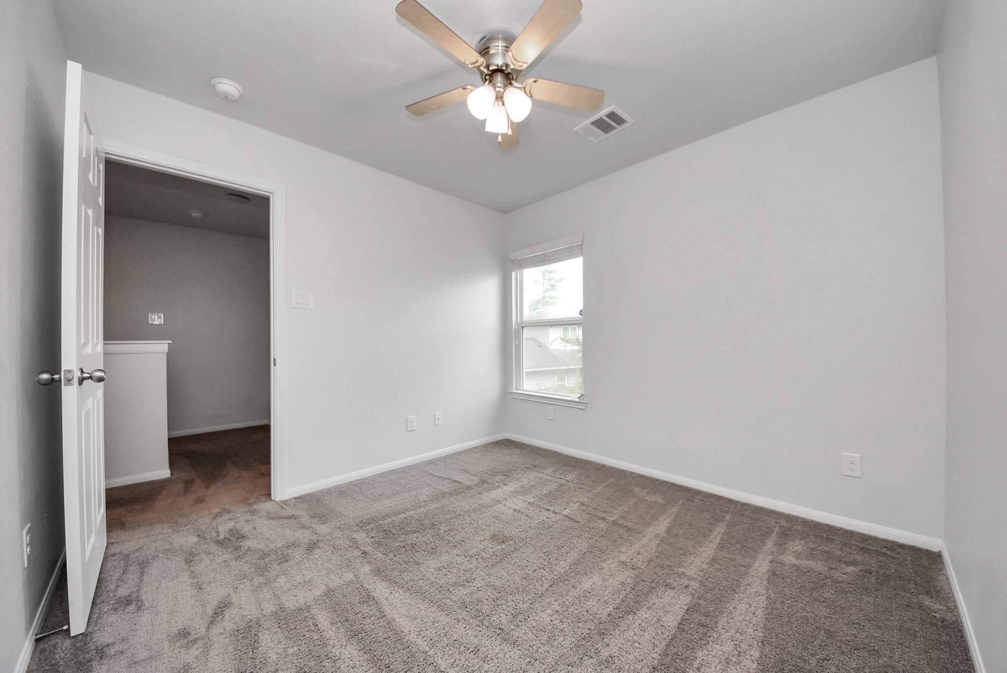 16692 E Ivanhoe Street Property Photo 8