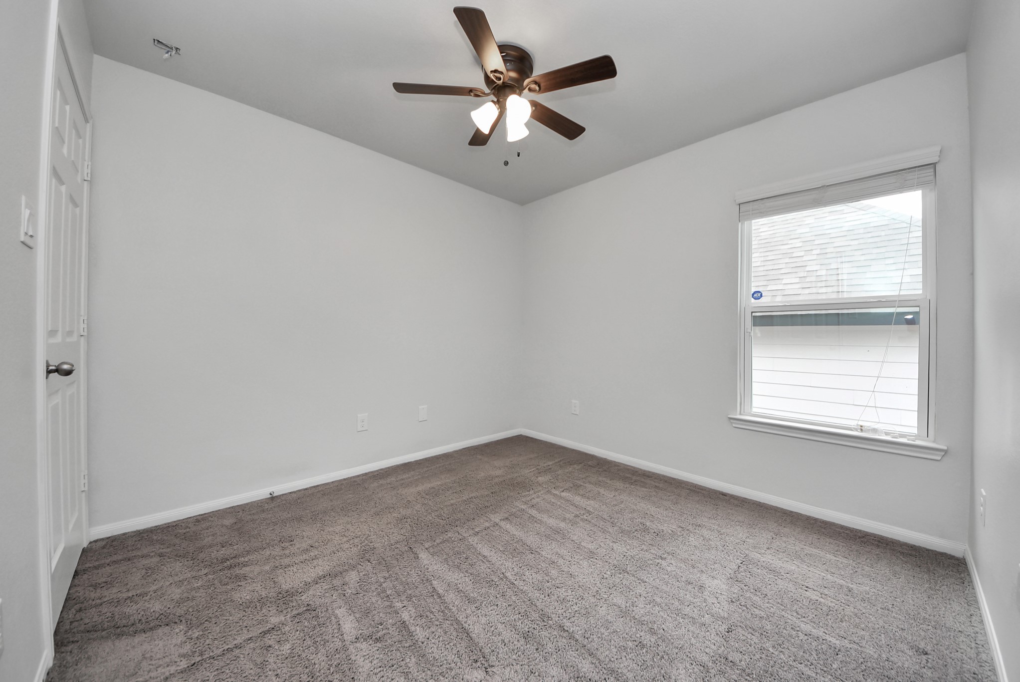16692 E Ivanhoe Street Property Photo 10