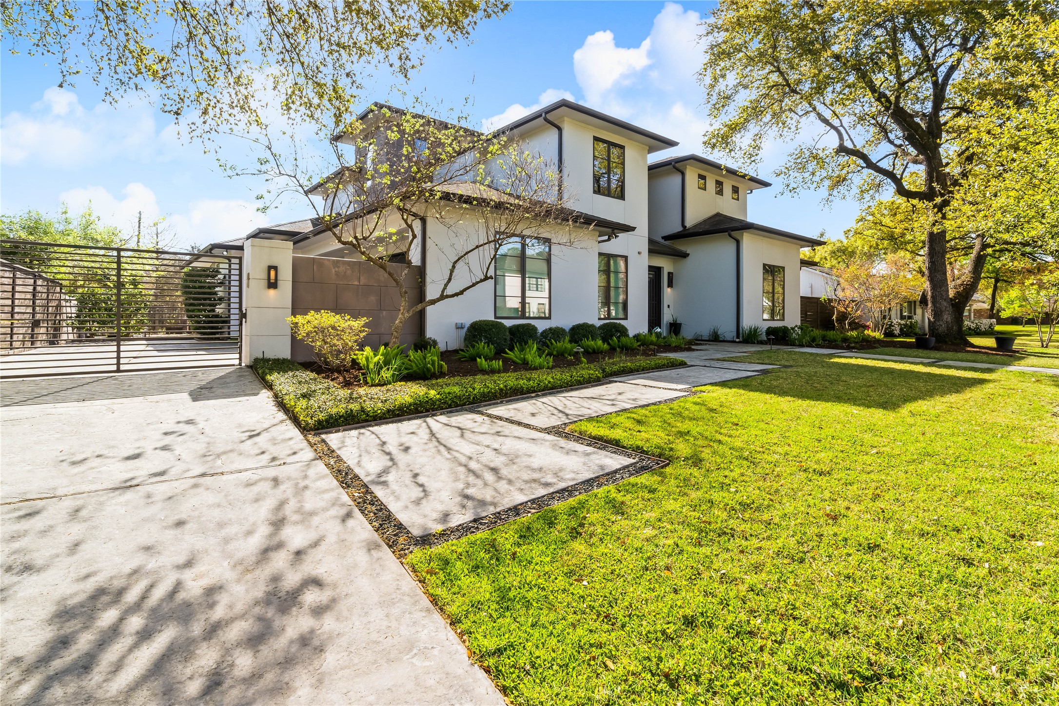 1017 River Glyn Drive Property Photo