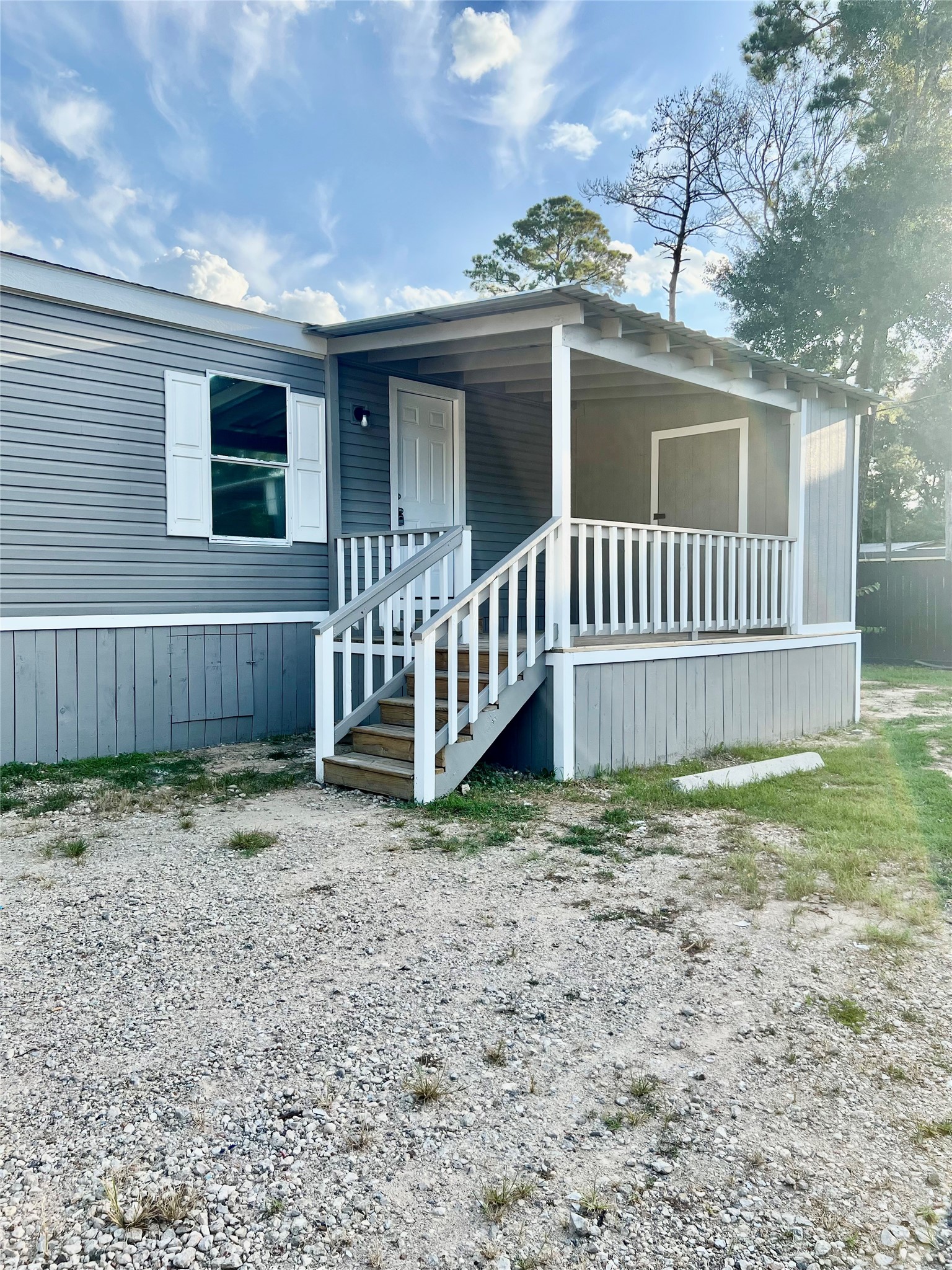 21044 S Sabine Drive Property Photo 2