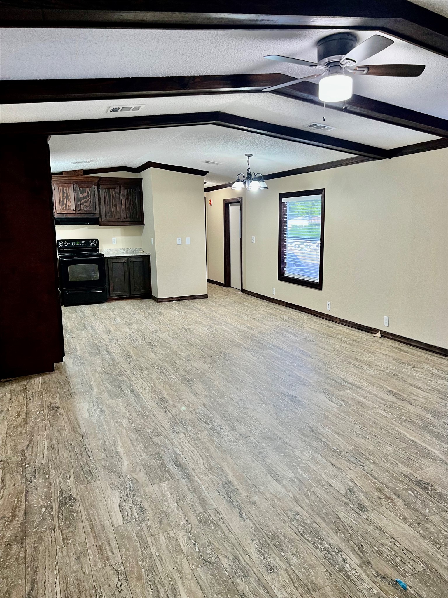 21044 S Sabine Drive Property Photo 3