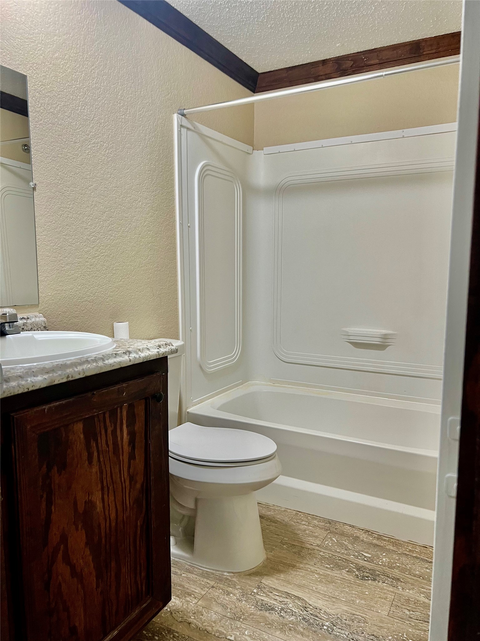 21044 S Sabine Drive Property Photo 10
