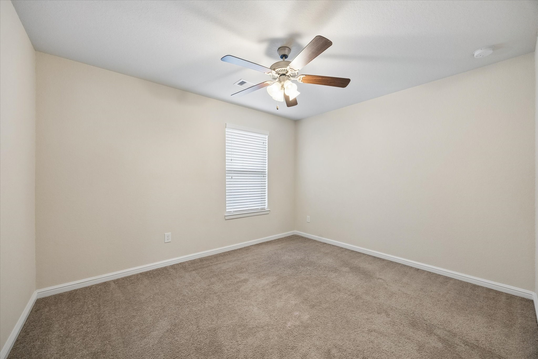 18219 Alora Springs Trc Property Photo 14