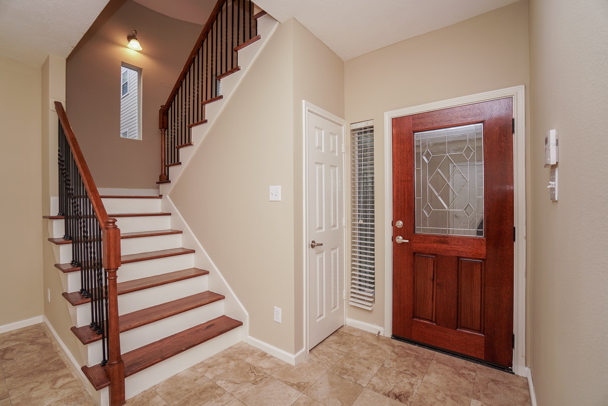 5730 Kansas Street B Property Photo 4