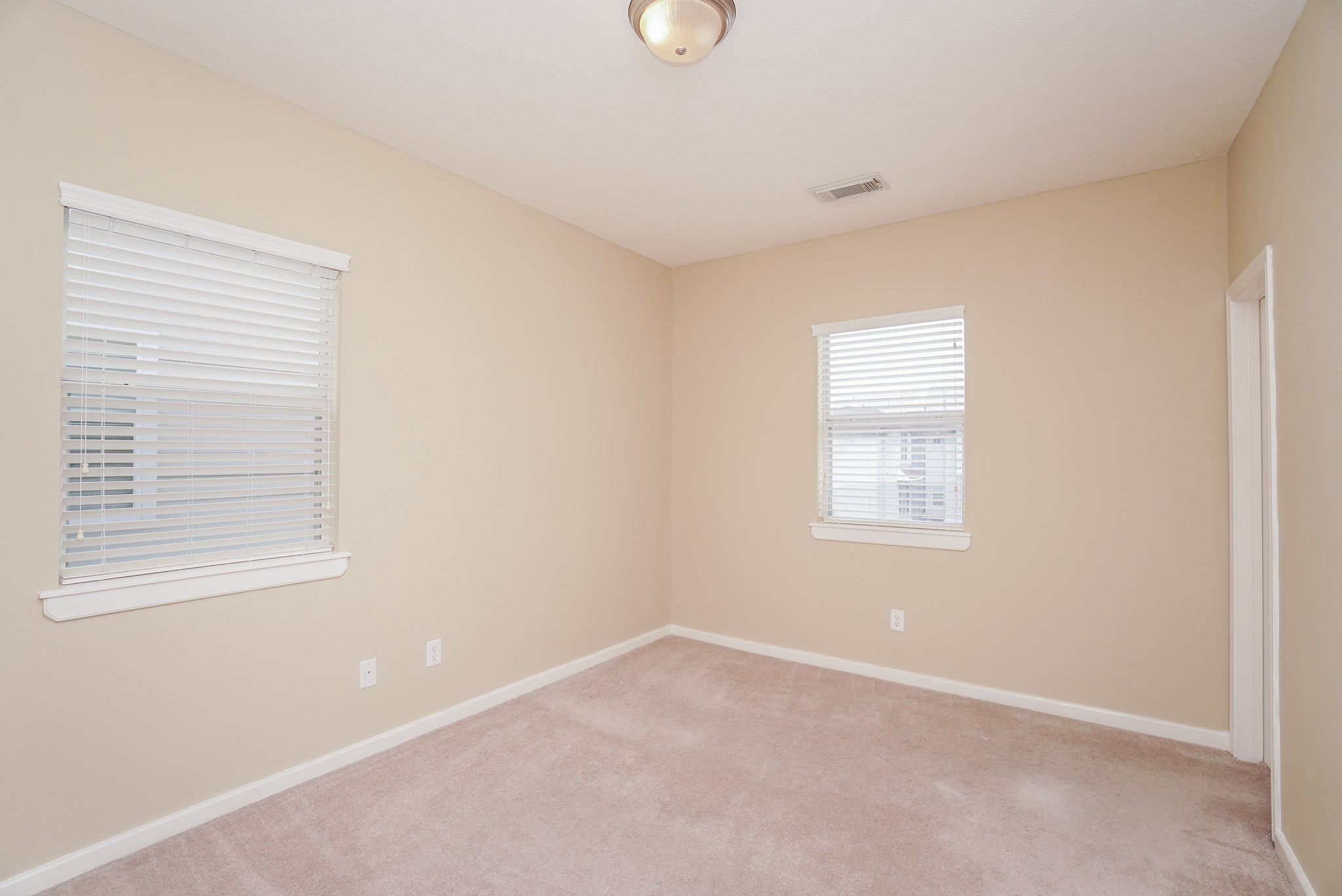 5730 Kansas Street B Property Photo 25