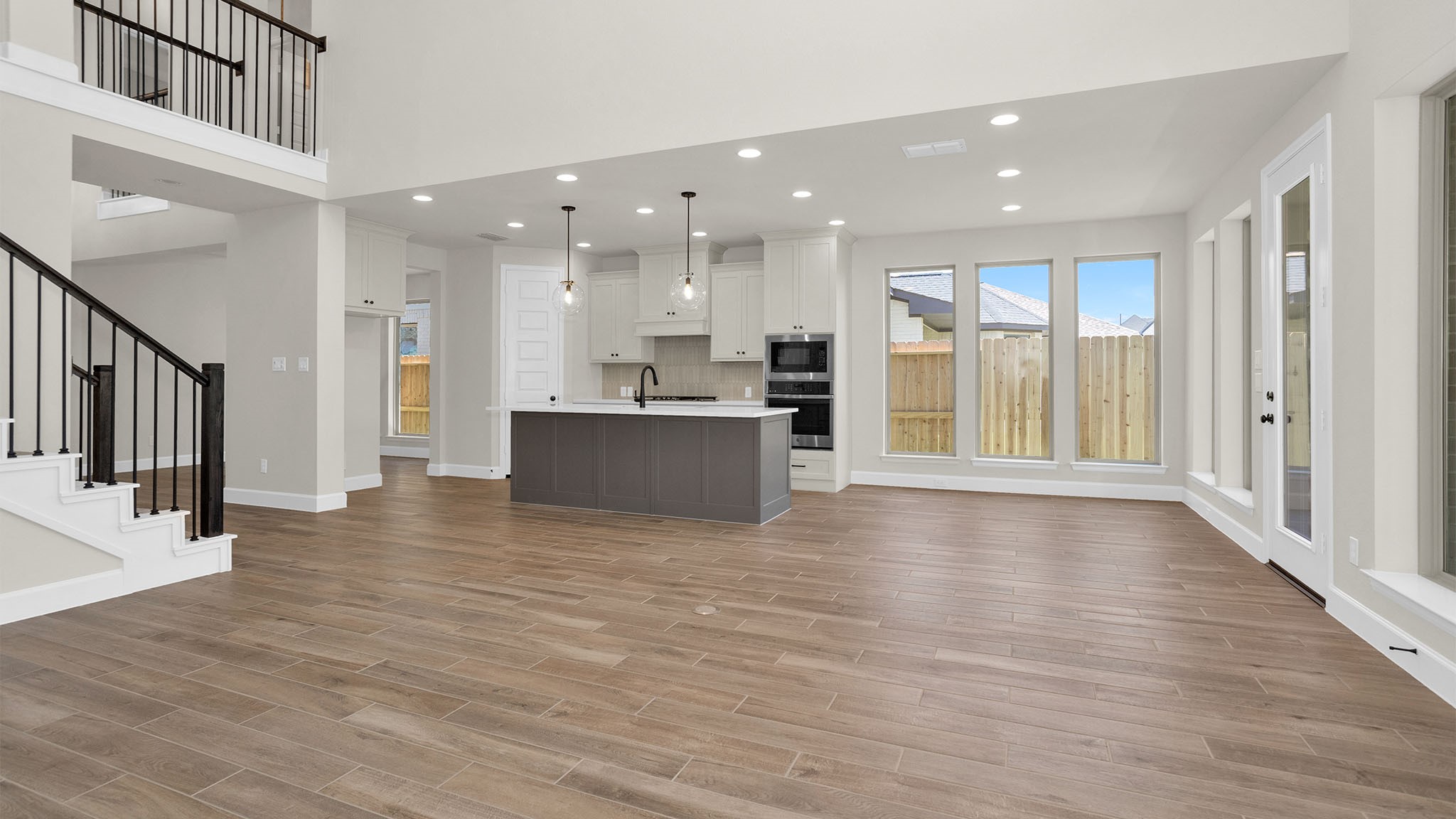 31419 Meadow Grove Court Property Photo 5