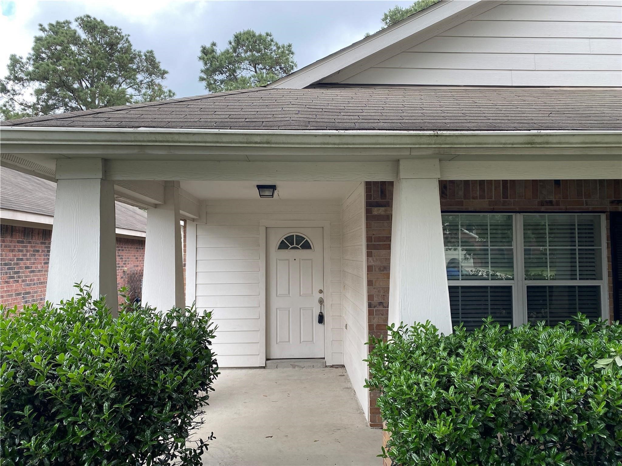 5010 Bridgevalley Court Property Photo 3