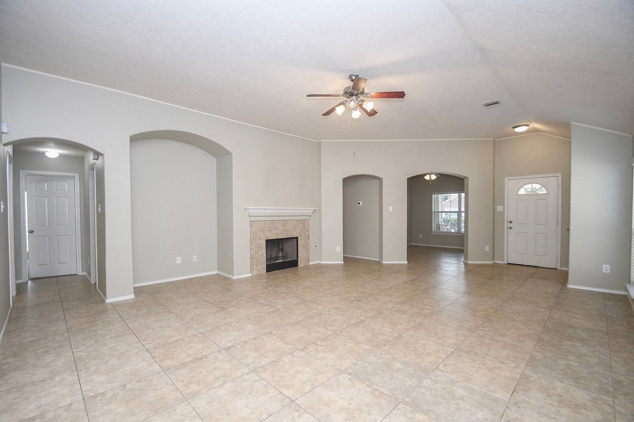 5010 Bridgevalley Court Property Photo 7