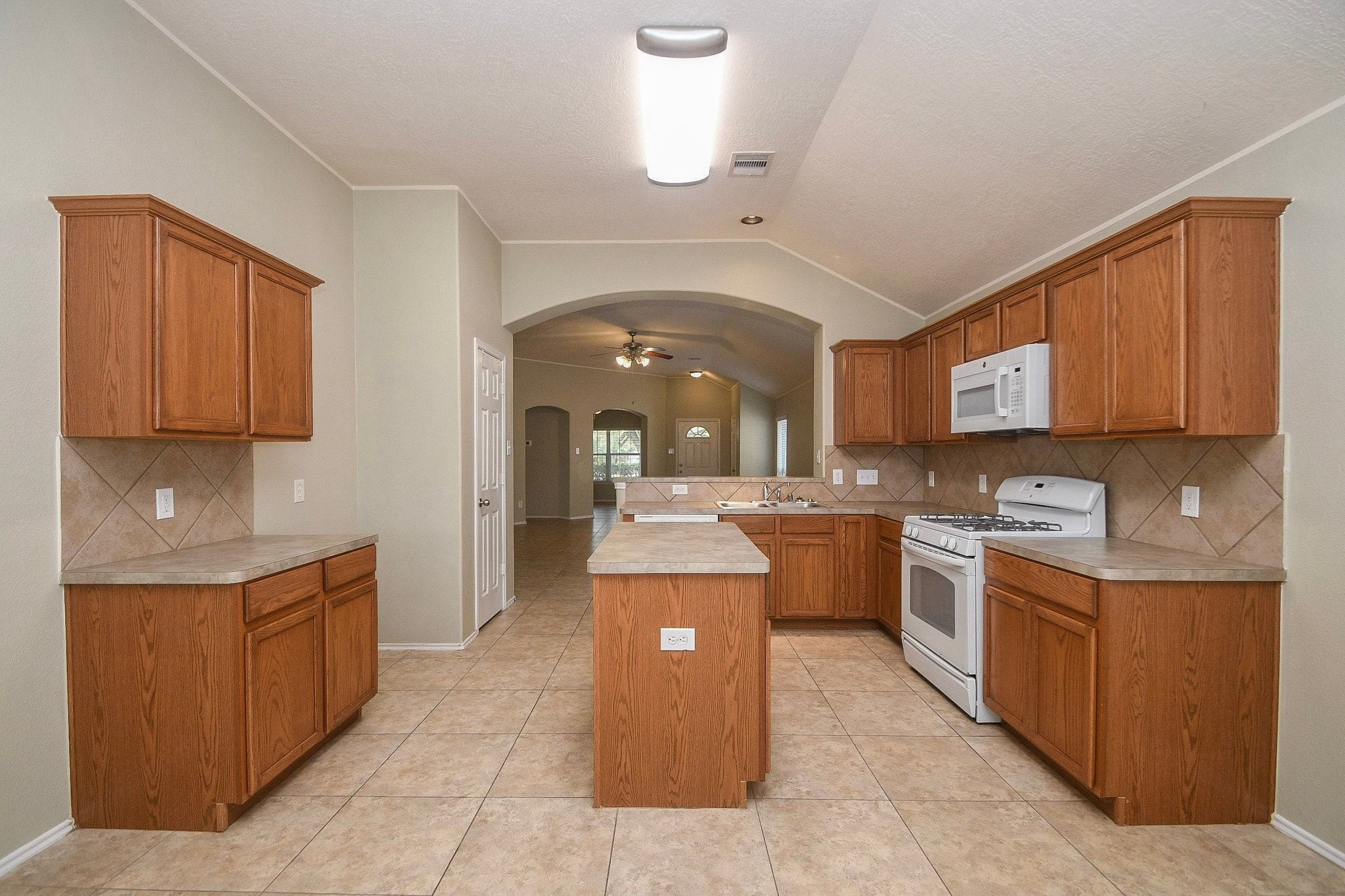 5010 Bridgevalley Court Property Photo 12