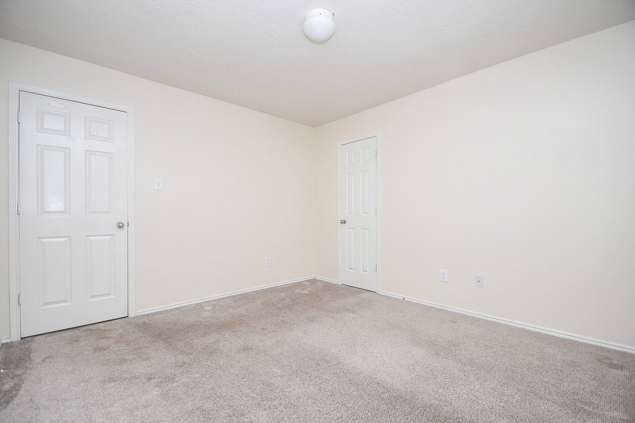 5010 Bridgevalley Court Property Photo 14