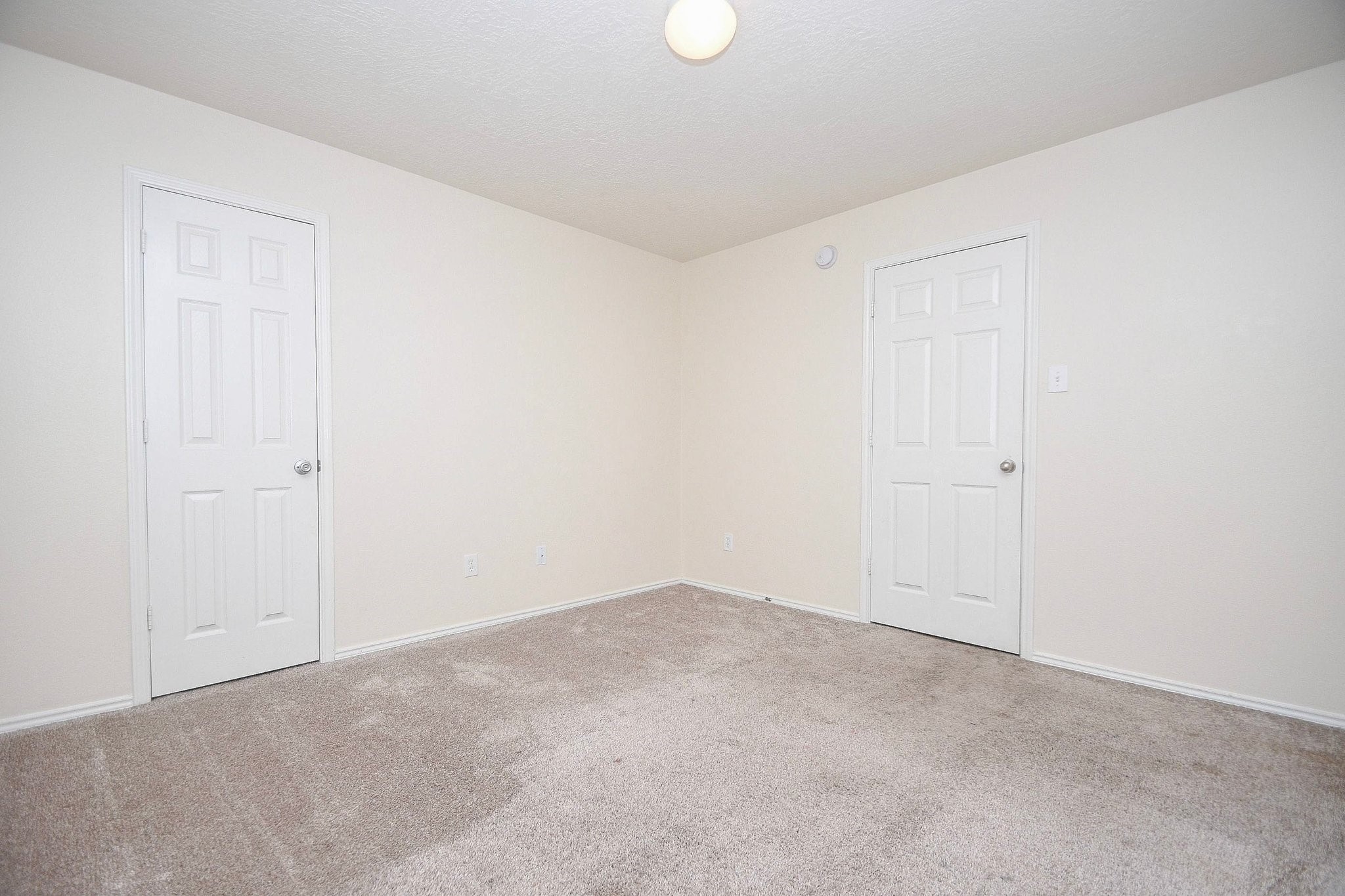 5010 Bridgevalley Court Property Photo 18