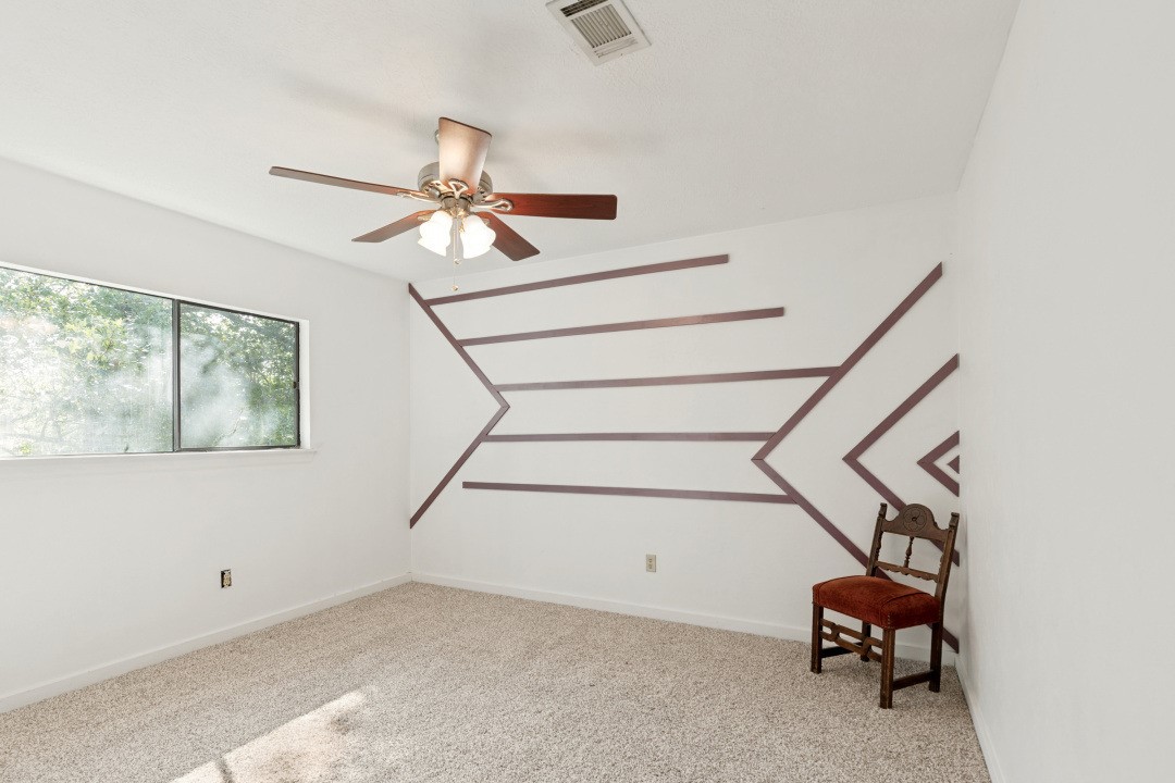 8214 Pine Falls Drive Property Photo 19