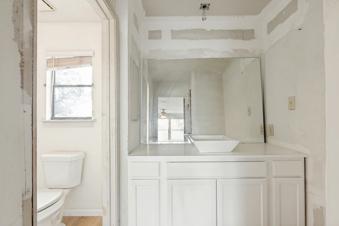 8214 Pine Falls Drive Property Photo 22