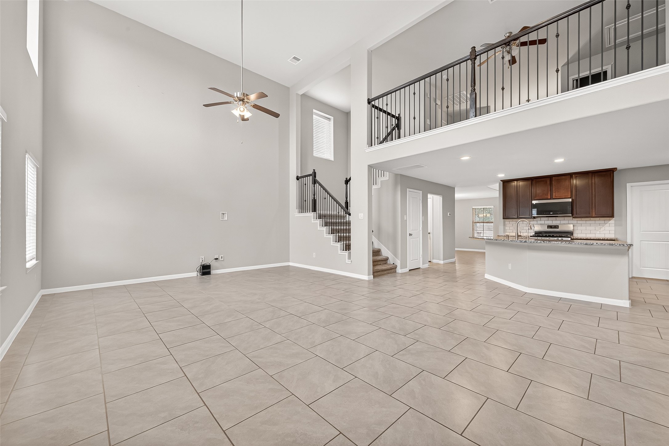 18343 Stablewood Manor Trail Property Photo 9