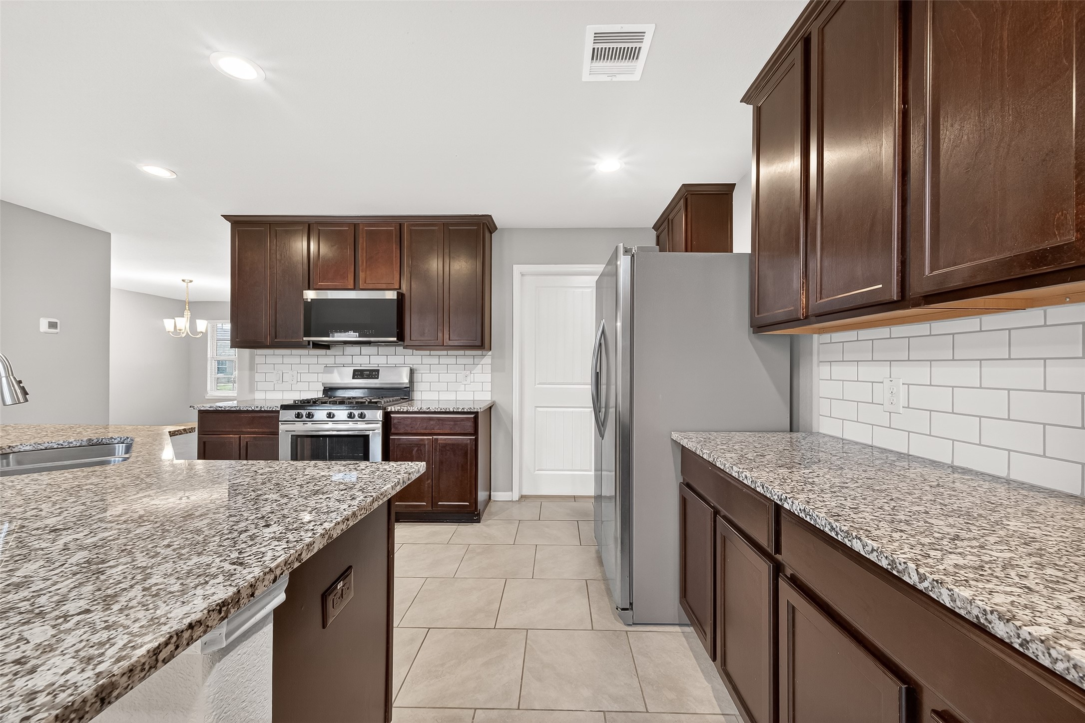18343 Stablewood Manor Trail Property Photo 18