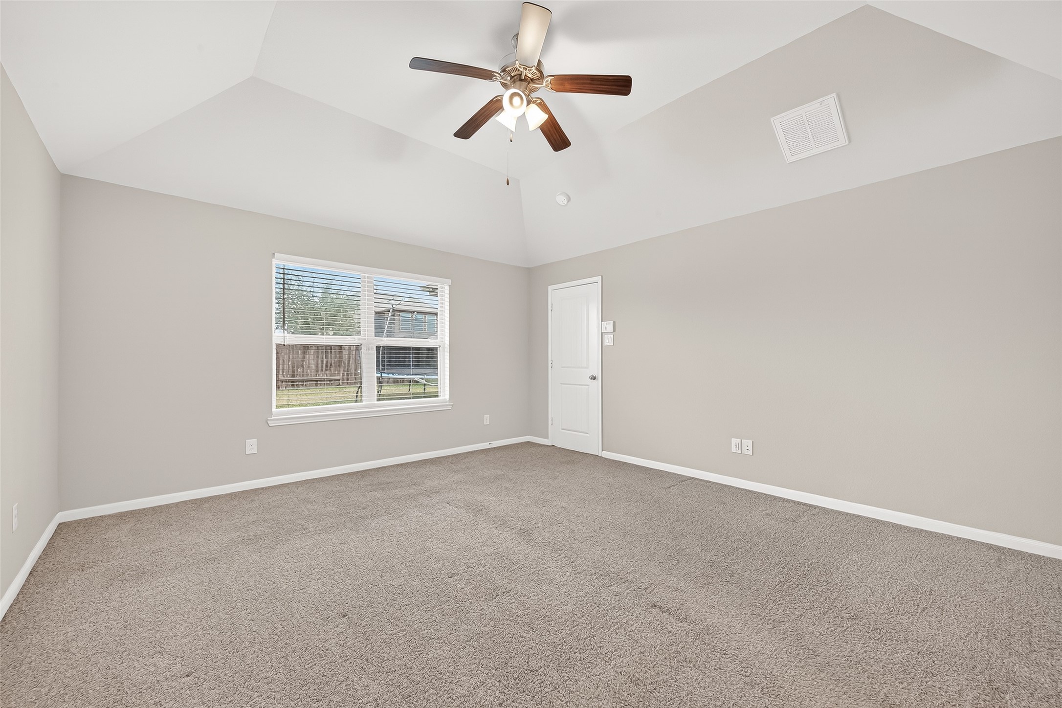 18343 Stablewood Manor Trail Property Photo 25