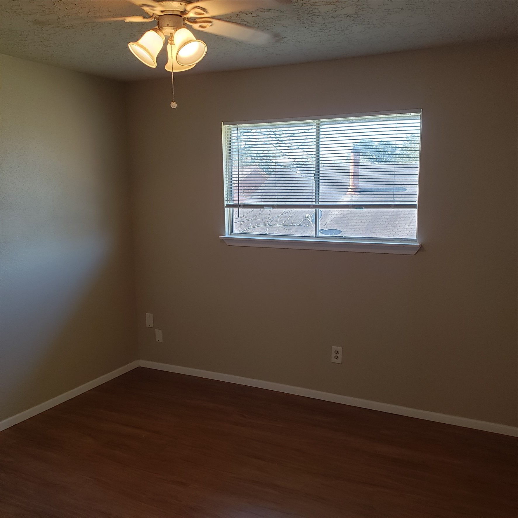 16734 Lost Quail Drive Property Photo 10