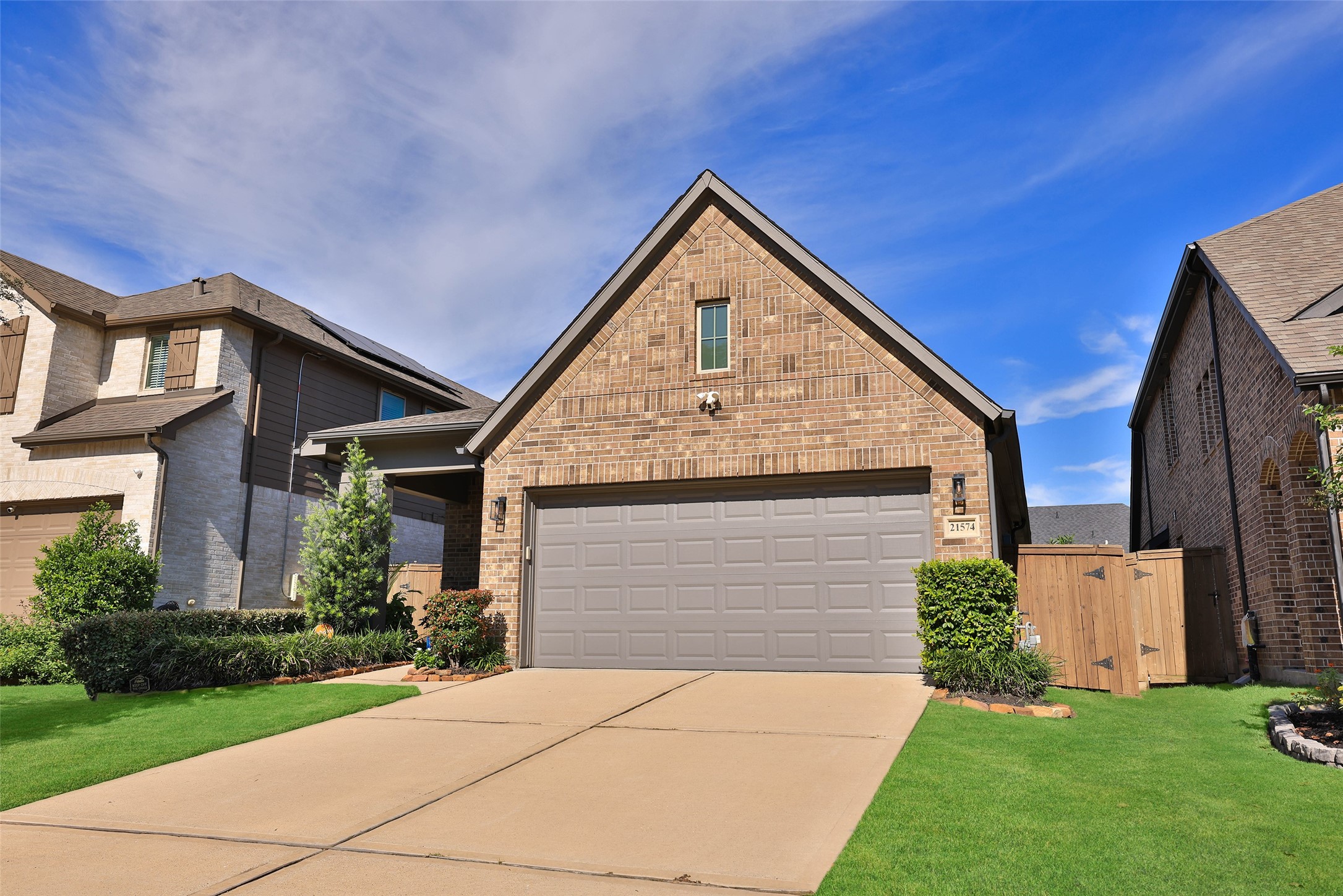21574 Jordan Pond Ridge Property Photo 3