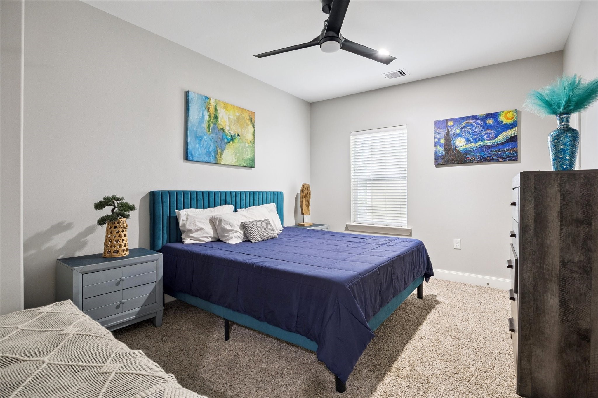 1206 Cushing Street Property Photo 24