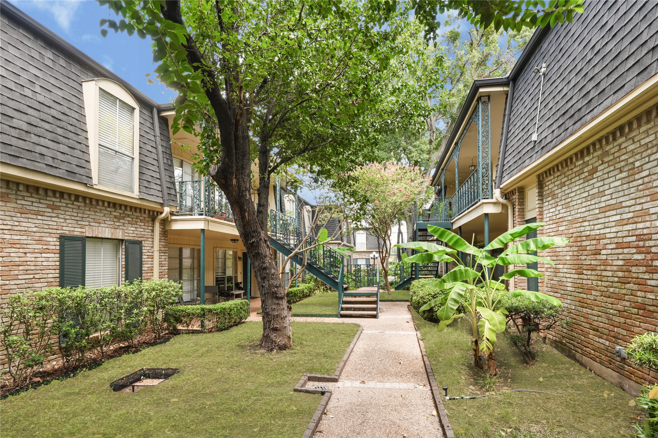800 Post Oak Boulevard 73 Property Photo 1