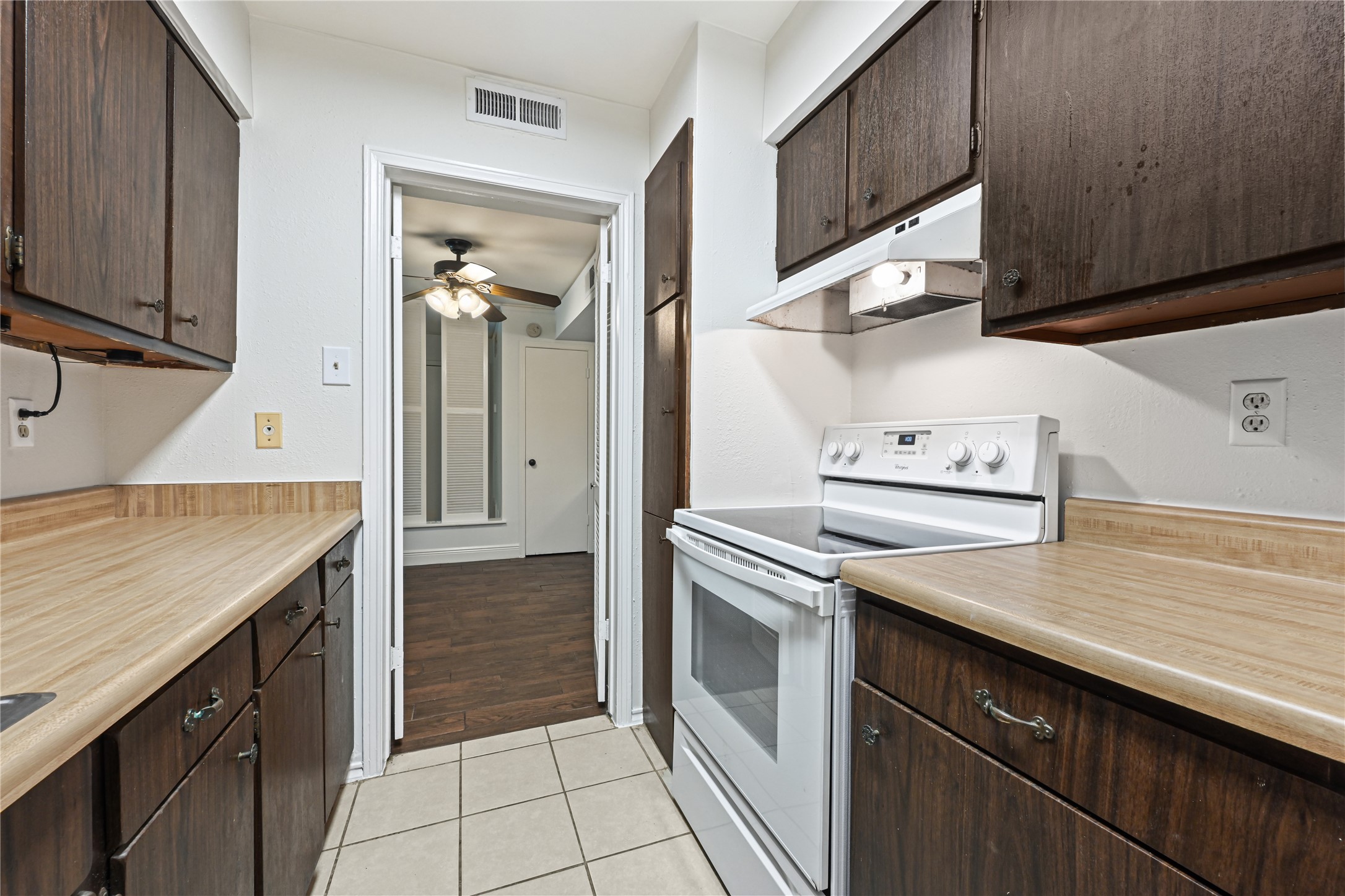 800 Post Oak Boulevard 73 Property Photo 8