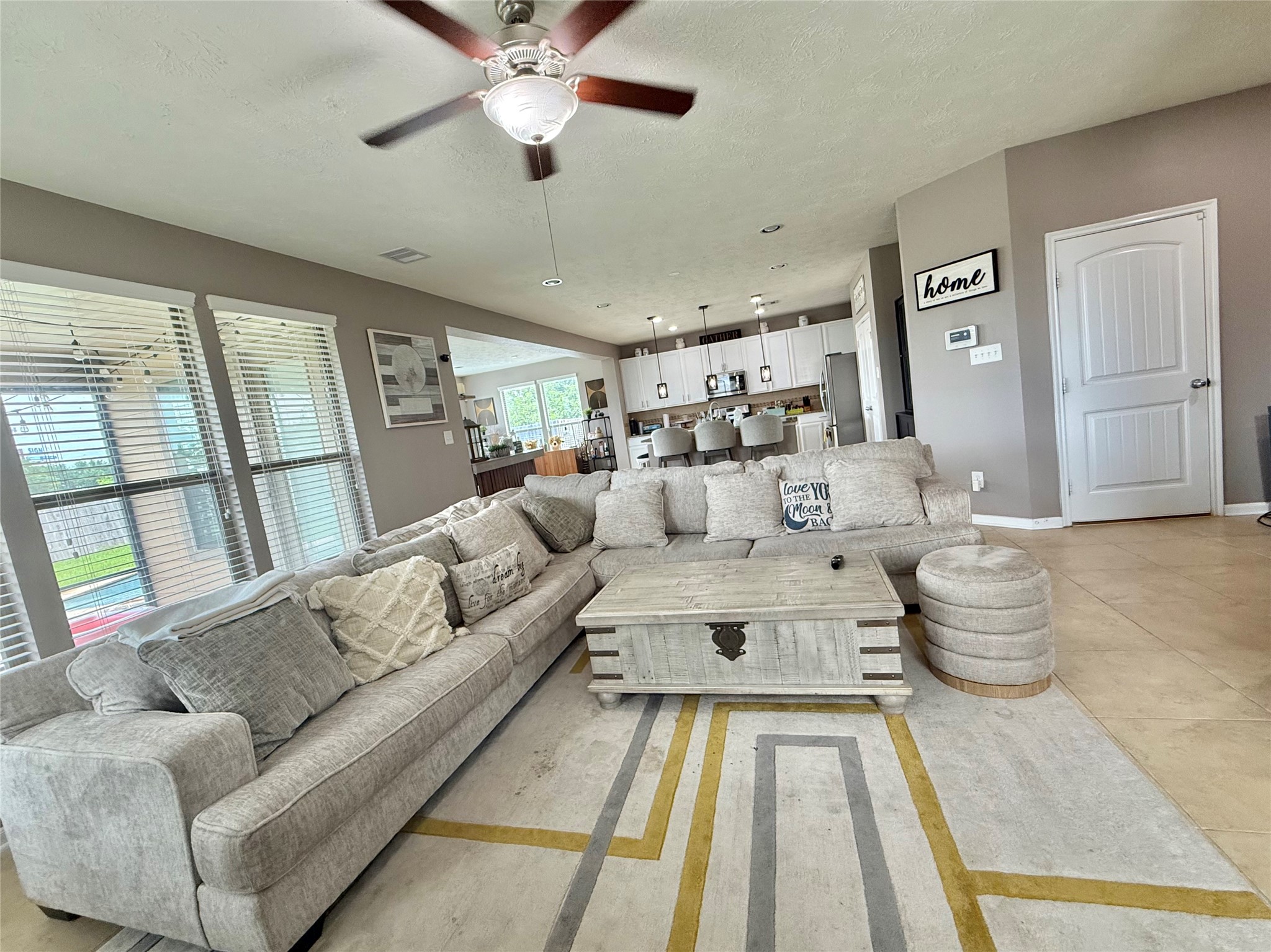 16402 Williamstown Drive Property Photo 7