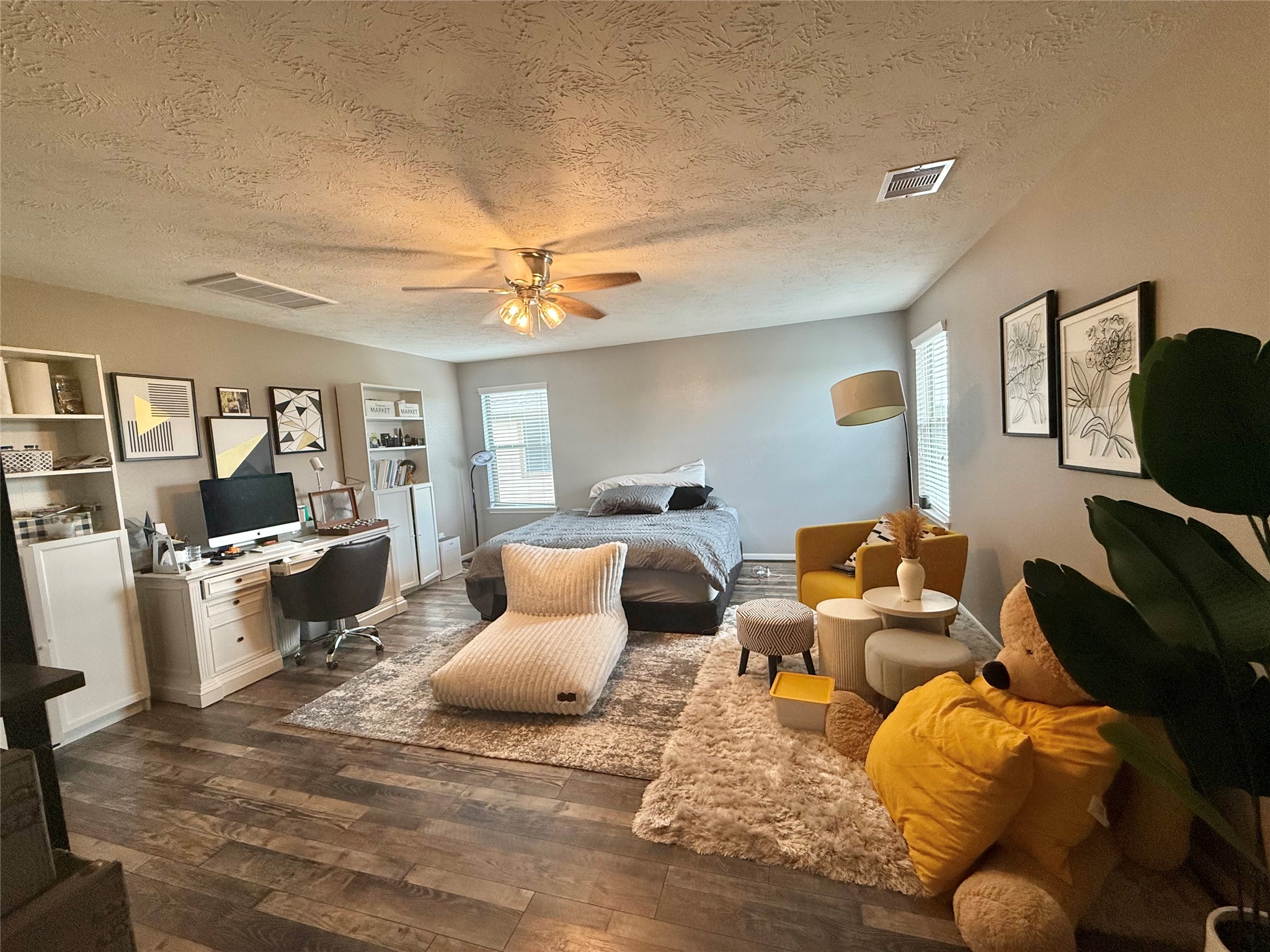 16402 Williamstown Drive Property Photo 20
