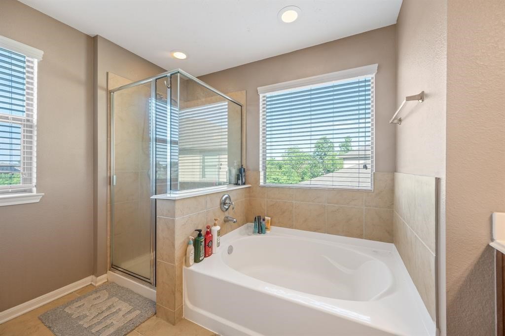 16402 Williamstown Drive Property Photo 22