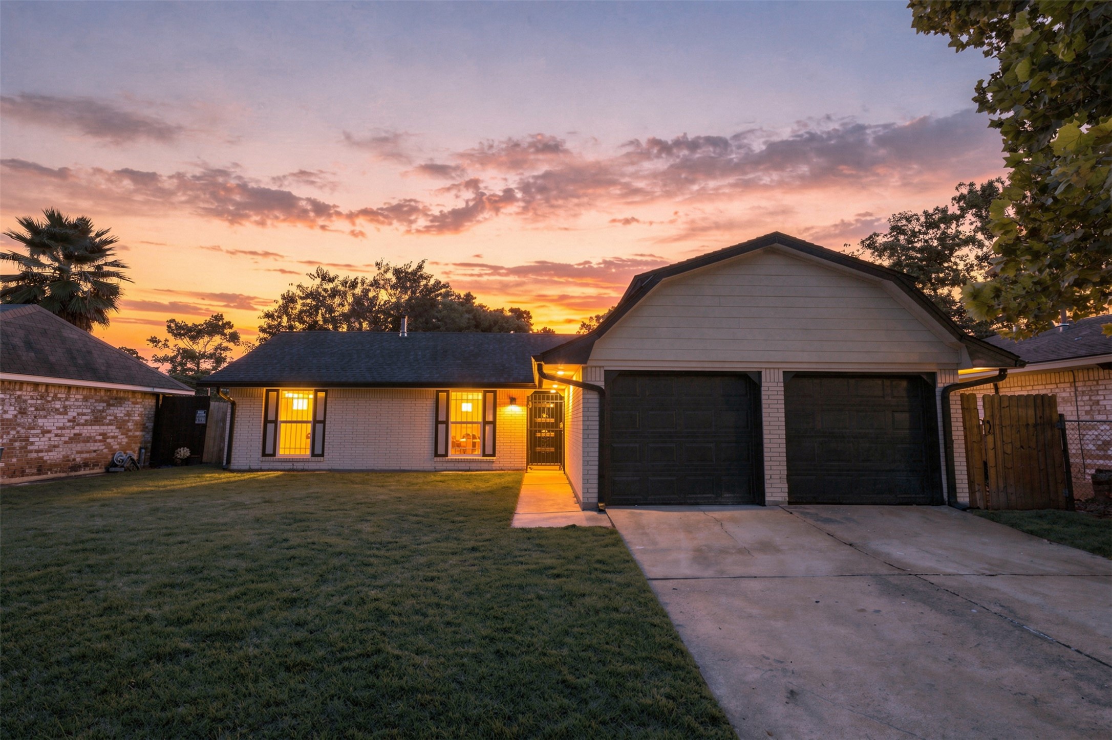 11839 Shady Meadow Street Property Photo 3
