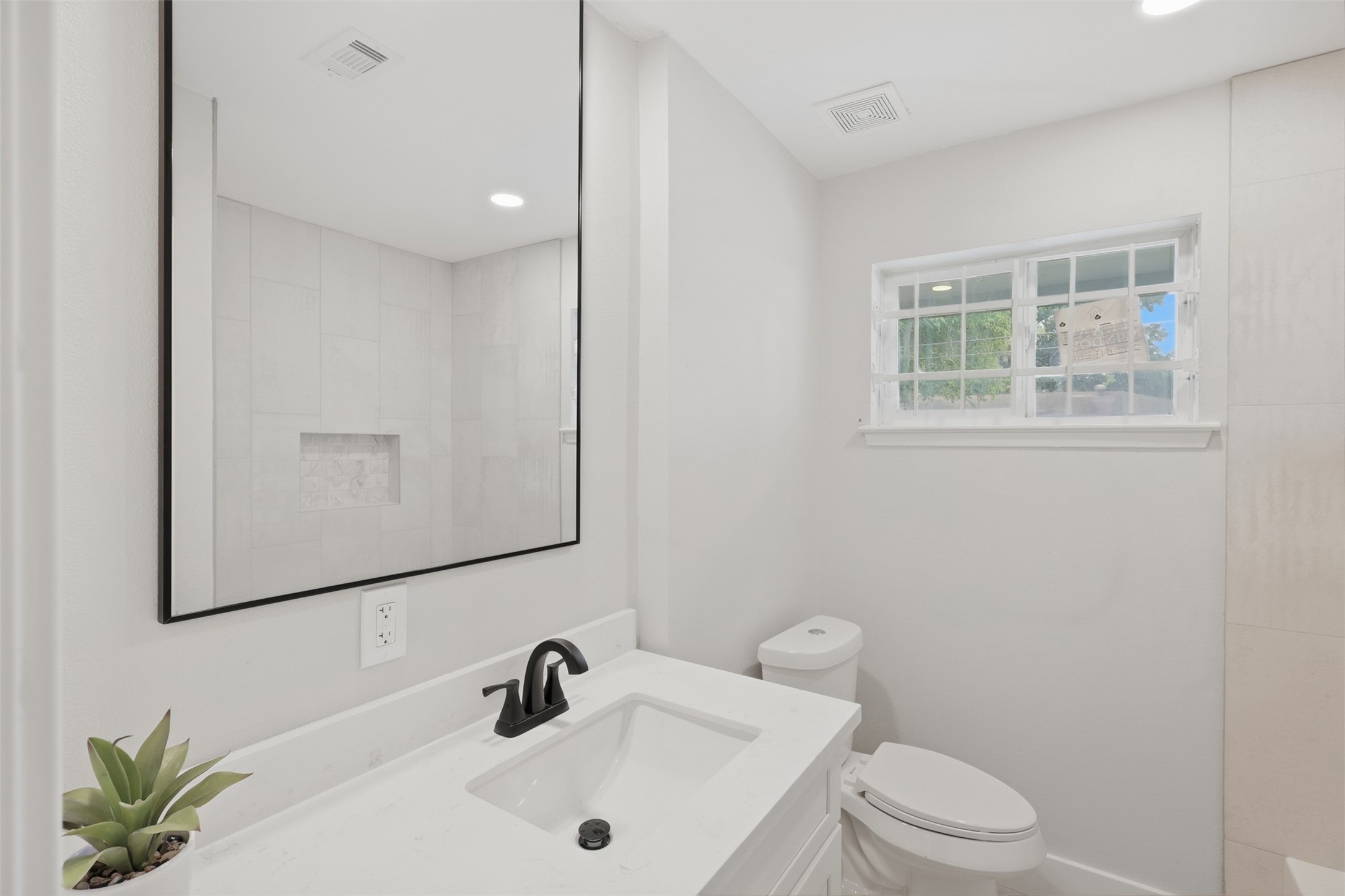 11839 Shady Meadow Street Property Photo 13