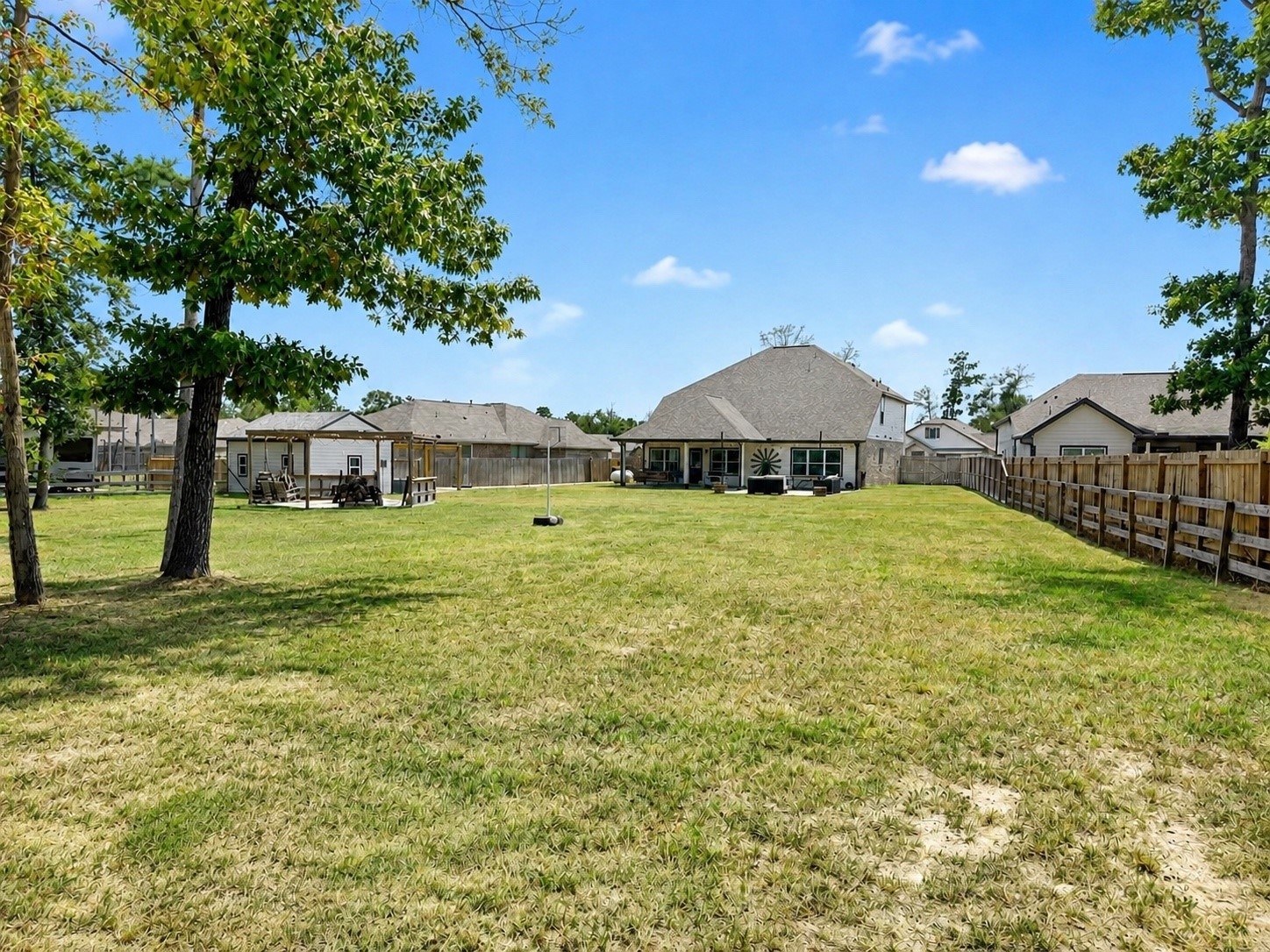 6122 Hazel Lake Drive Property Photo 17