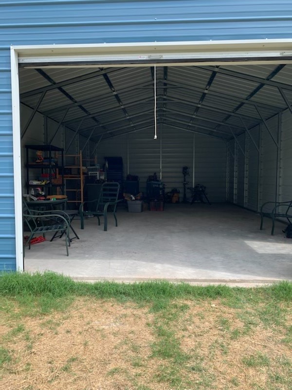 841 Private Road 4201 Property Photo 7