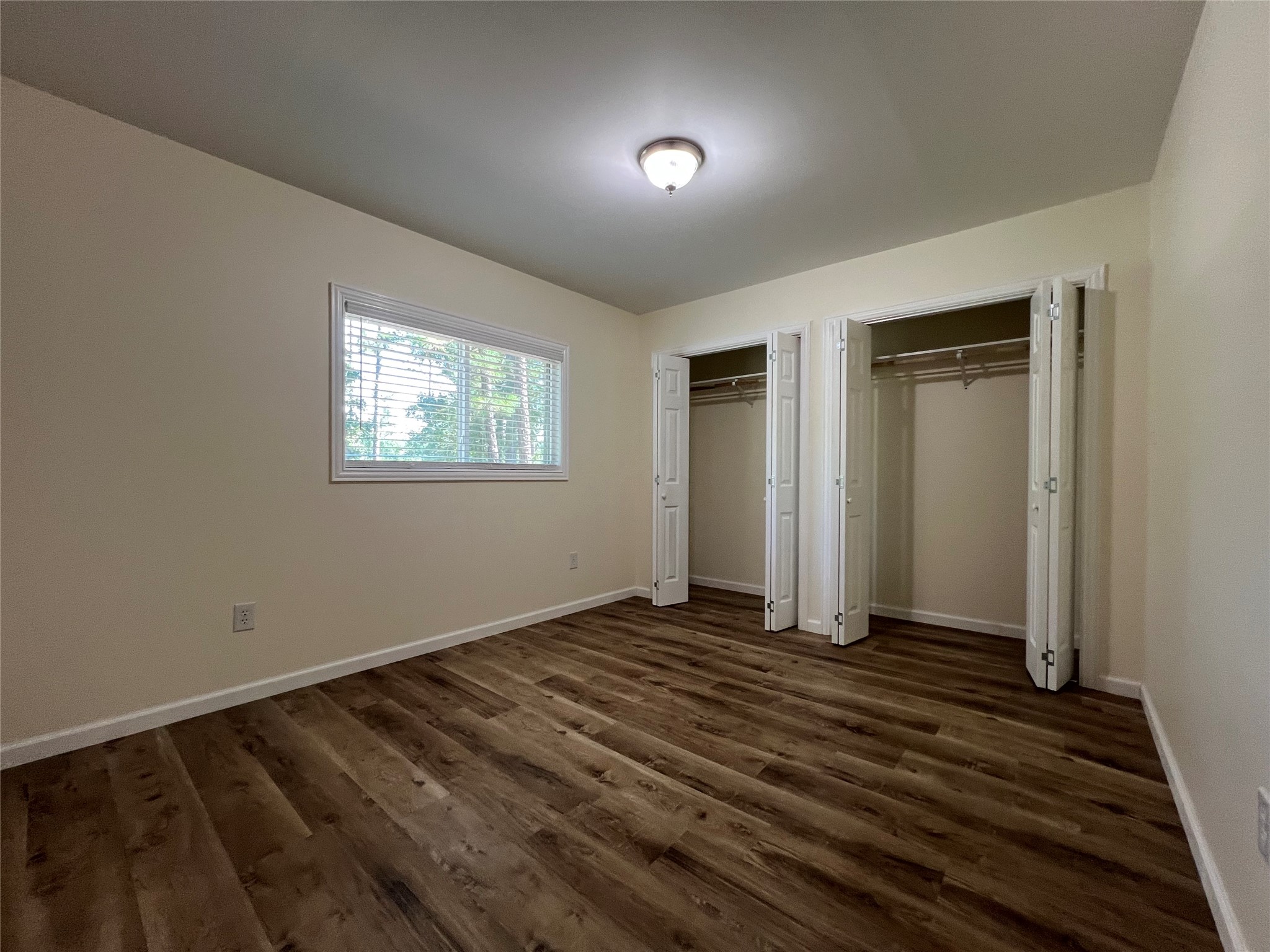 436 Shadywood Drive Property Photo 8