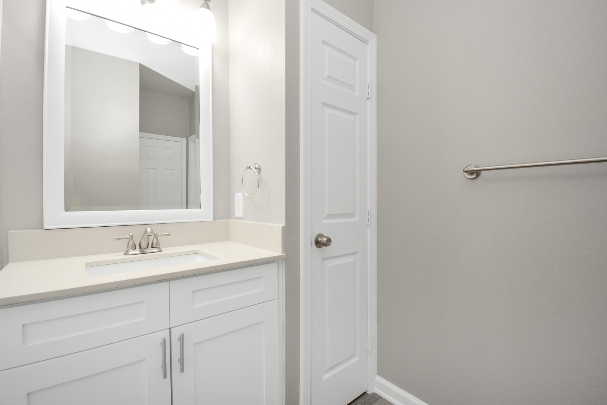 2222 Maroneal Street 0514 Property Photo 9