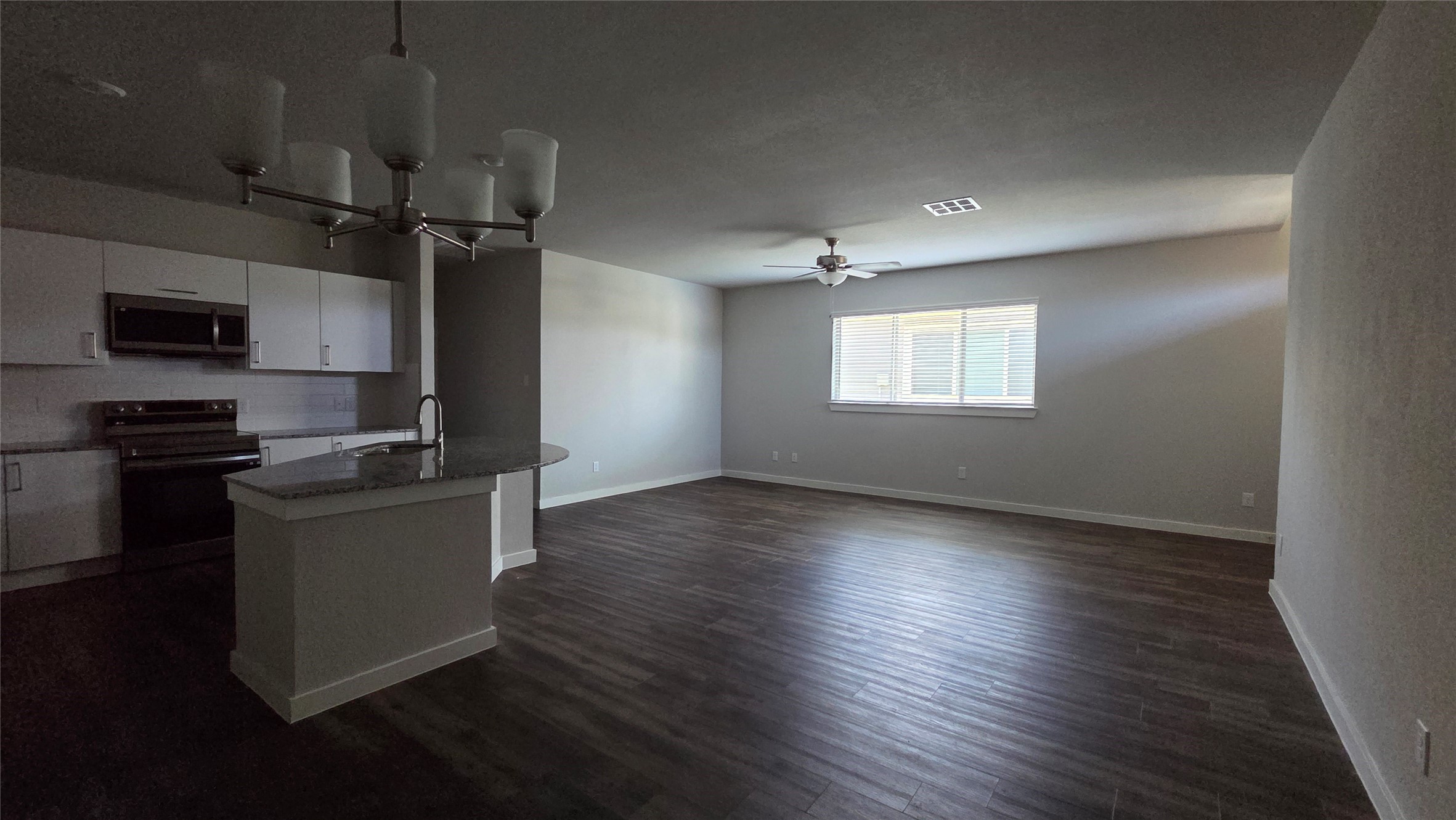 25528 Starling Lane Property Photo 6