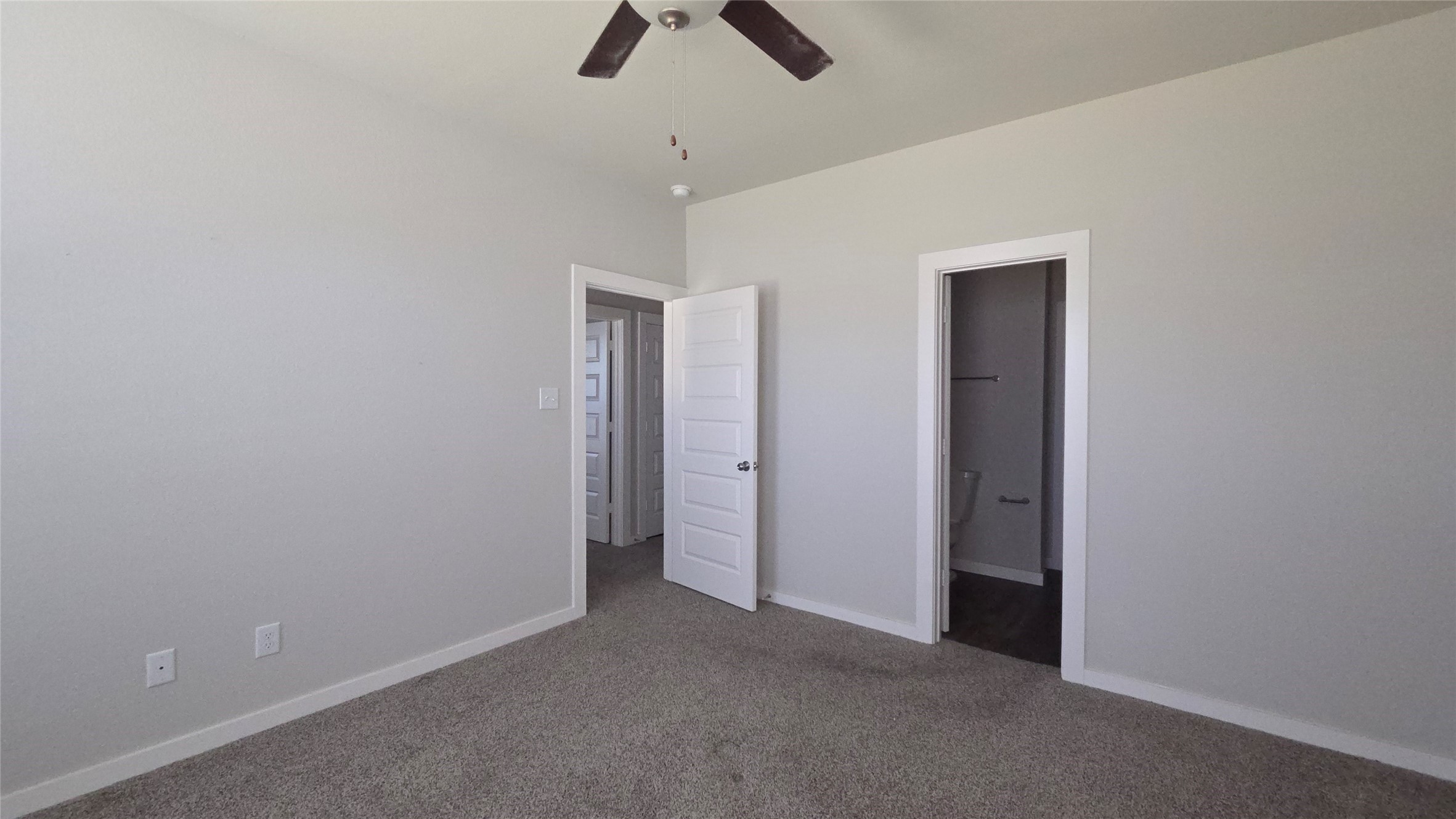 25528 Starling Lane Property Photo 8