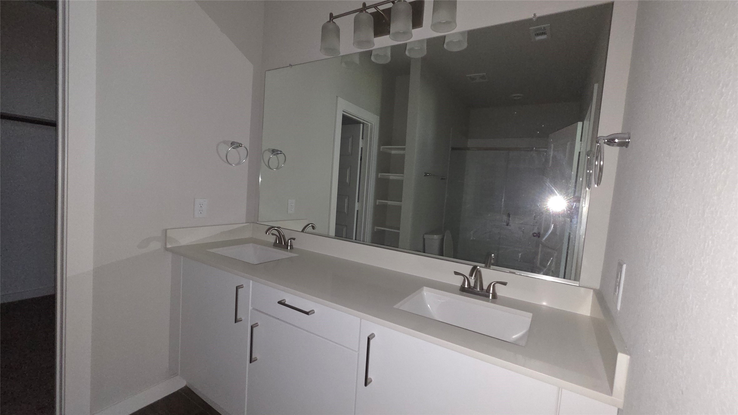 25528 Starling Lane Property Photo 9