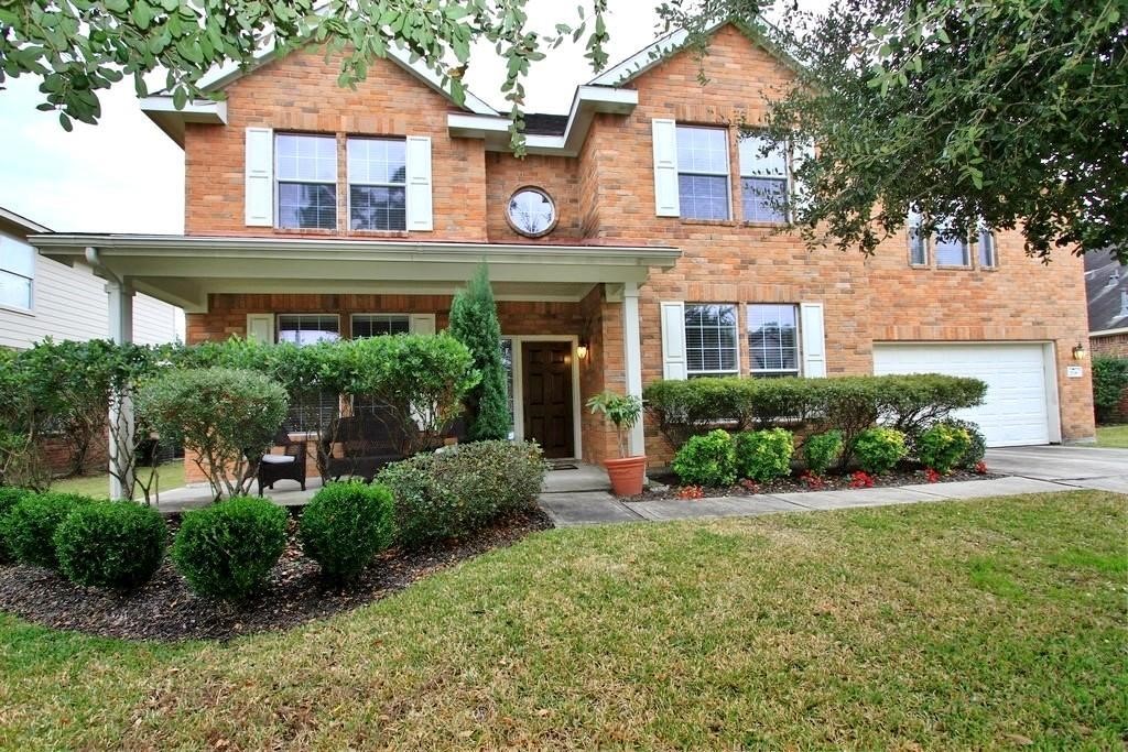 2118 Long Trail Path Court Property Photo 1